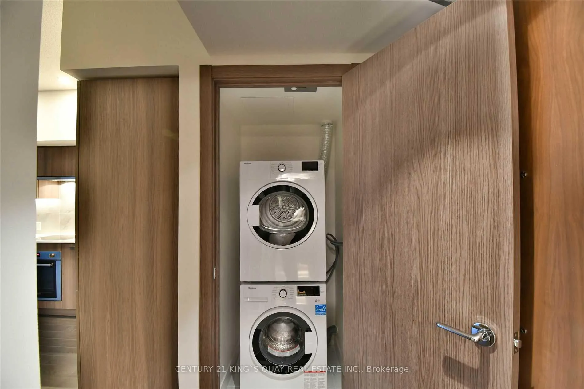 Photo 12 of Unit 2607, 19 Bathurst Street, Toronto, Waterfront Communities — HOMEH