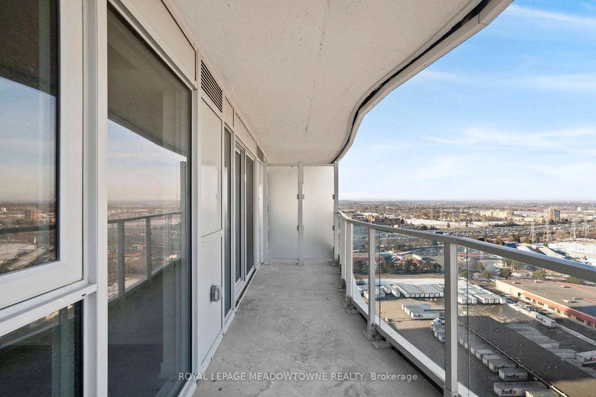 Photo 17 of Unit 2304, 1010 Sandy Beach Road, Pickering, Bay Ridges — HOMEH