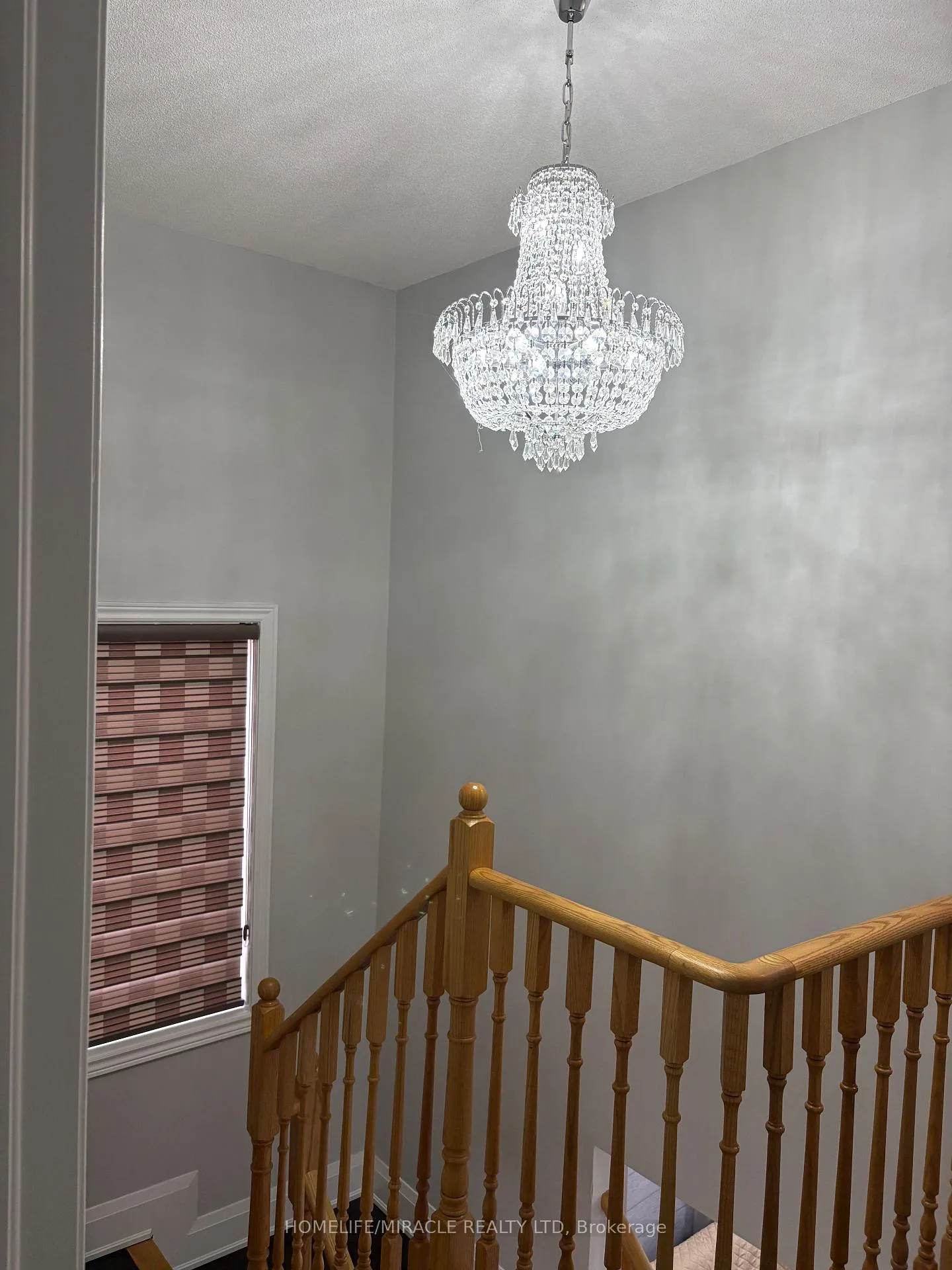 Photo 5 of 21 Truro Circle, Brampton, Northwest Brampton — HOMEH