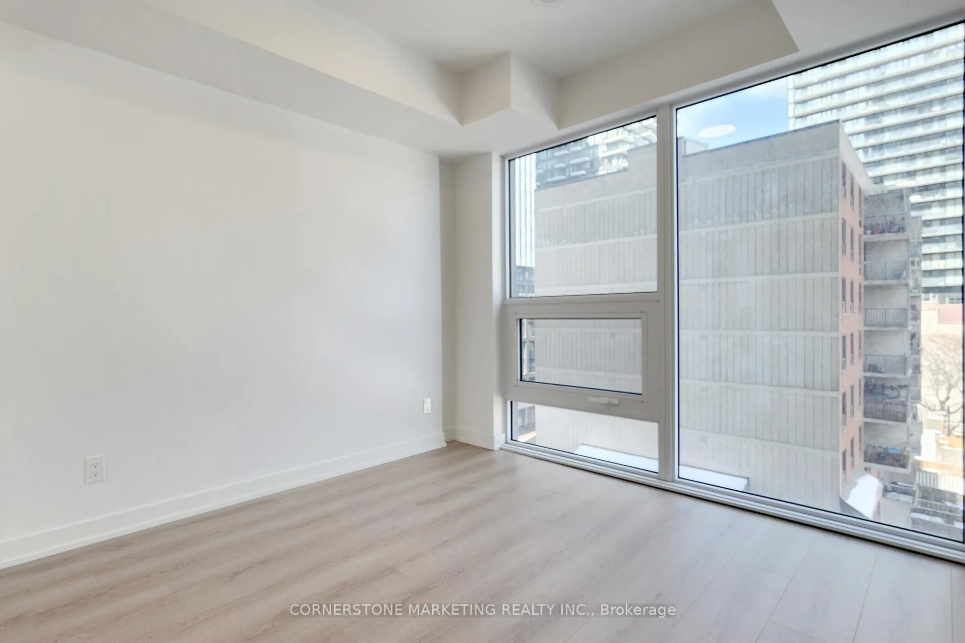 Photo 3 of Unit 801, 100 Queen Street E, Toronto, Church-Yonge Corridor — HOMEH