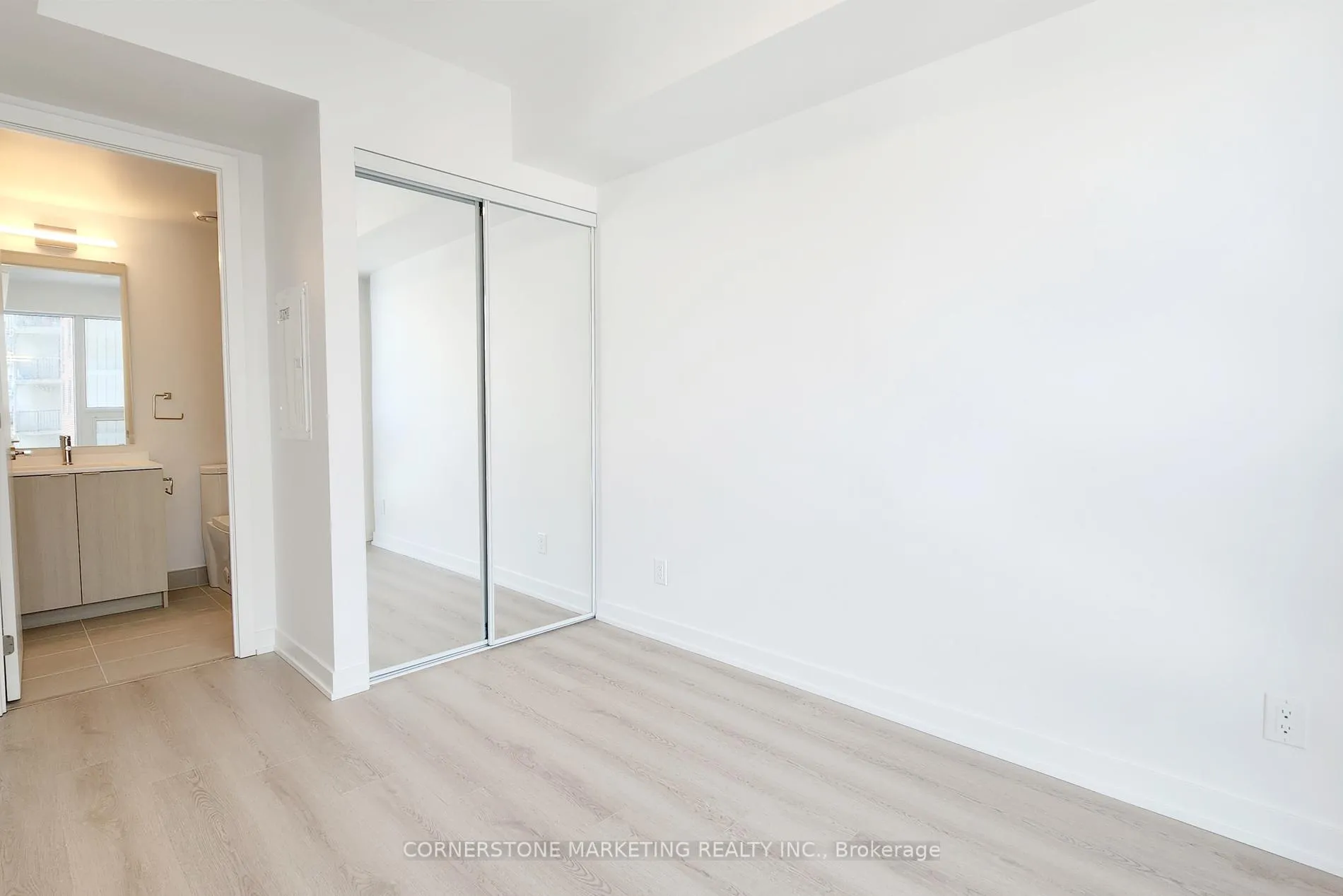 Photo 5 of Unit 801, 100 Queen Street E, Toronto, Church-Yonge Corridor — HOMEH