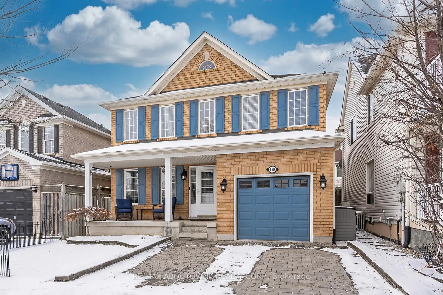 Front of 599 Caverhill Crescent