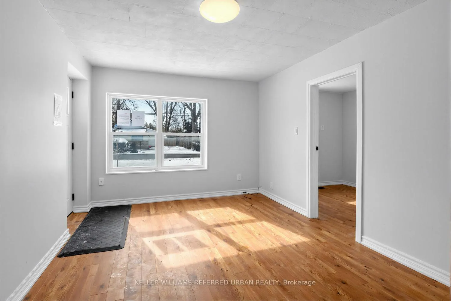 Photo 14 of 208 Bayview Avenue, Georgina, Keswick South — HOMEH
