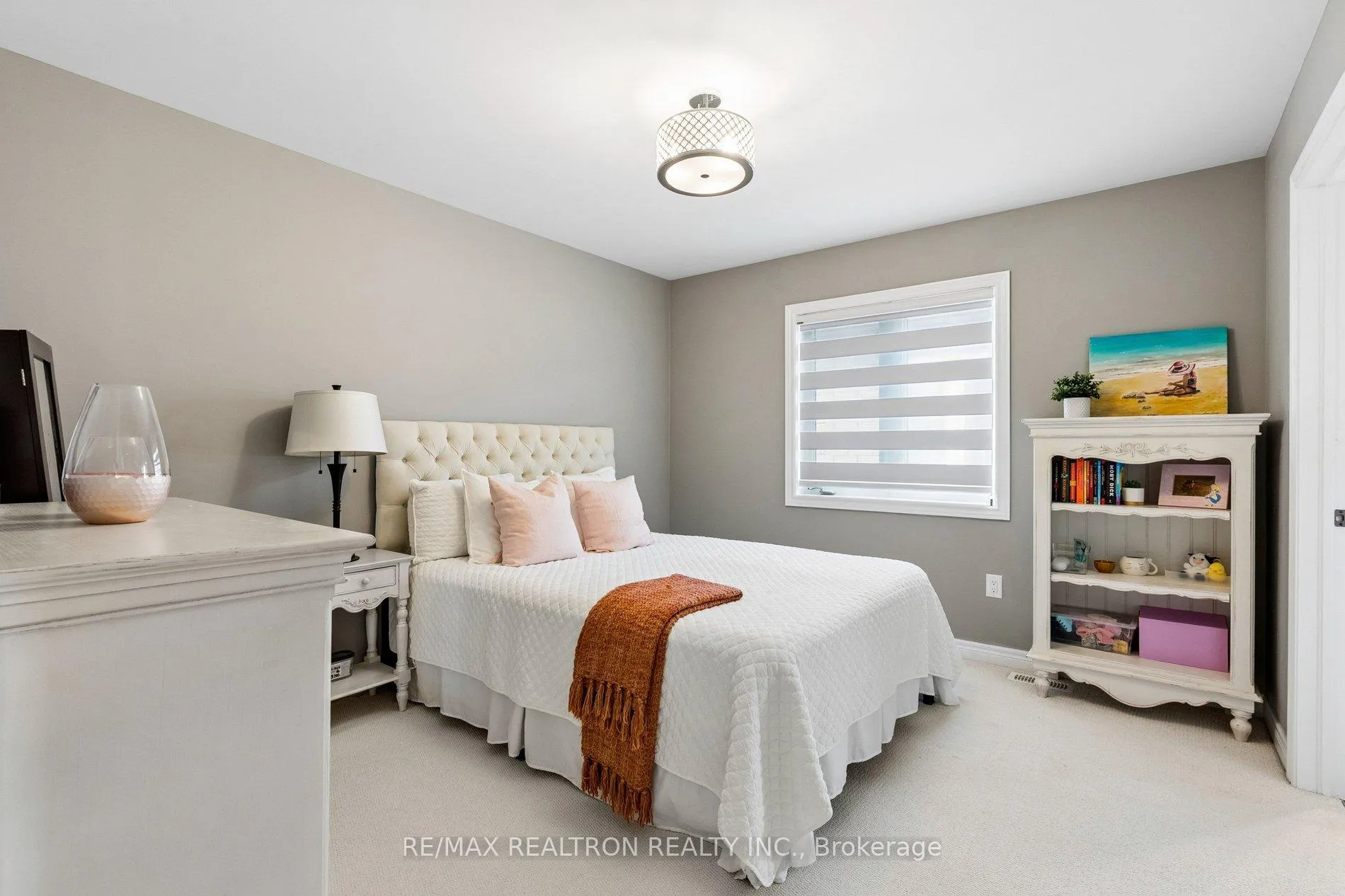 Photo 27 of 22 Wolf Creek Crescent, Vaughan, Patterson — HOMEH