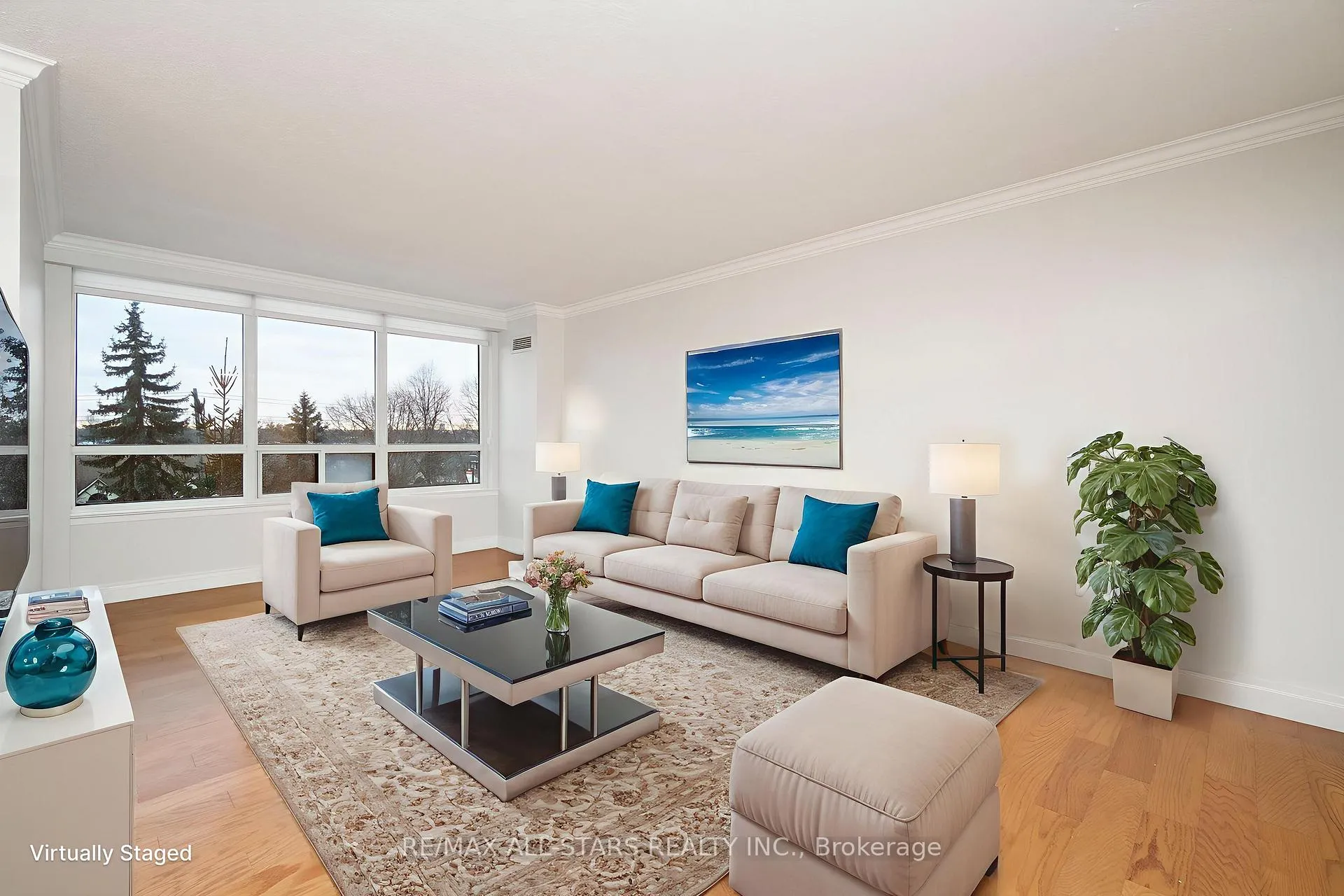 Photo 7 of Unit 404, 610 Bullock Drive, Markham, Markville — HOMEH