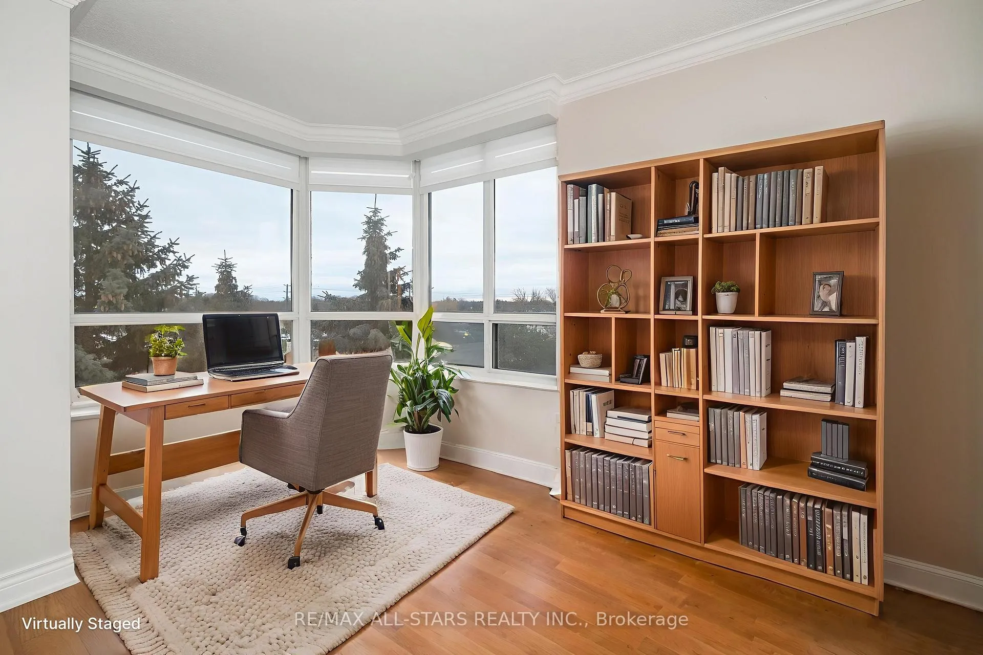 Photo 15 of Unit 404, 610 Bullock Drive, Markham, Markville — HOMEH