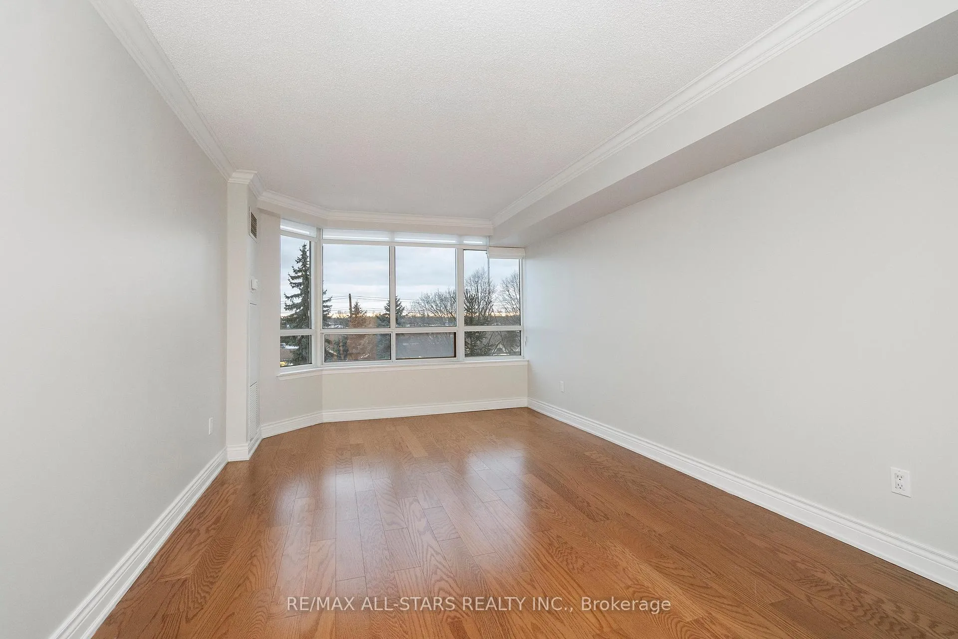 Photo 34 of Unit 404, 610 Bullock Drive, Markham, Markville — HOMEH