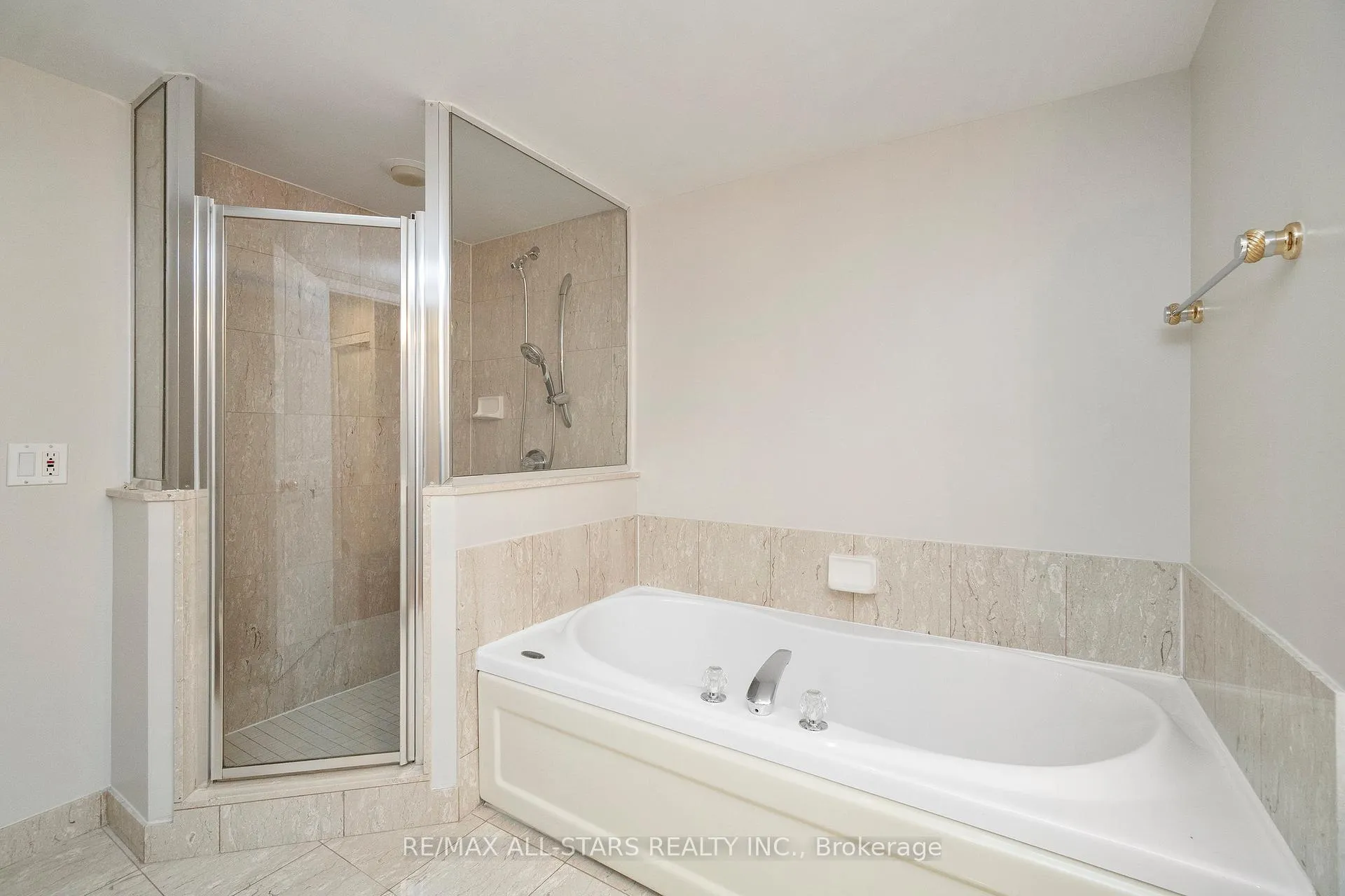 Photo 37 of Unit 404, 610 Bullock Drive, Markham, Markville — HOMEH