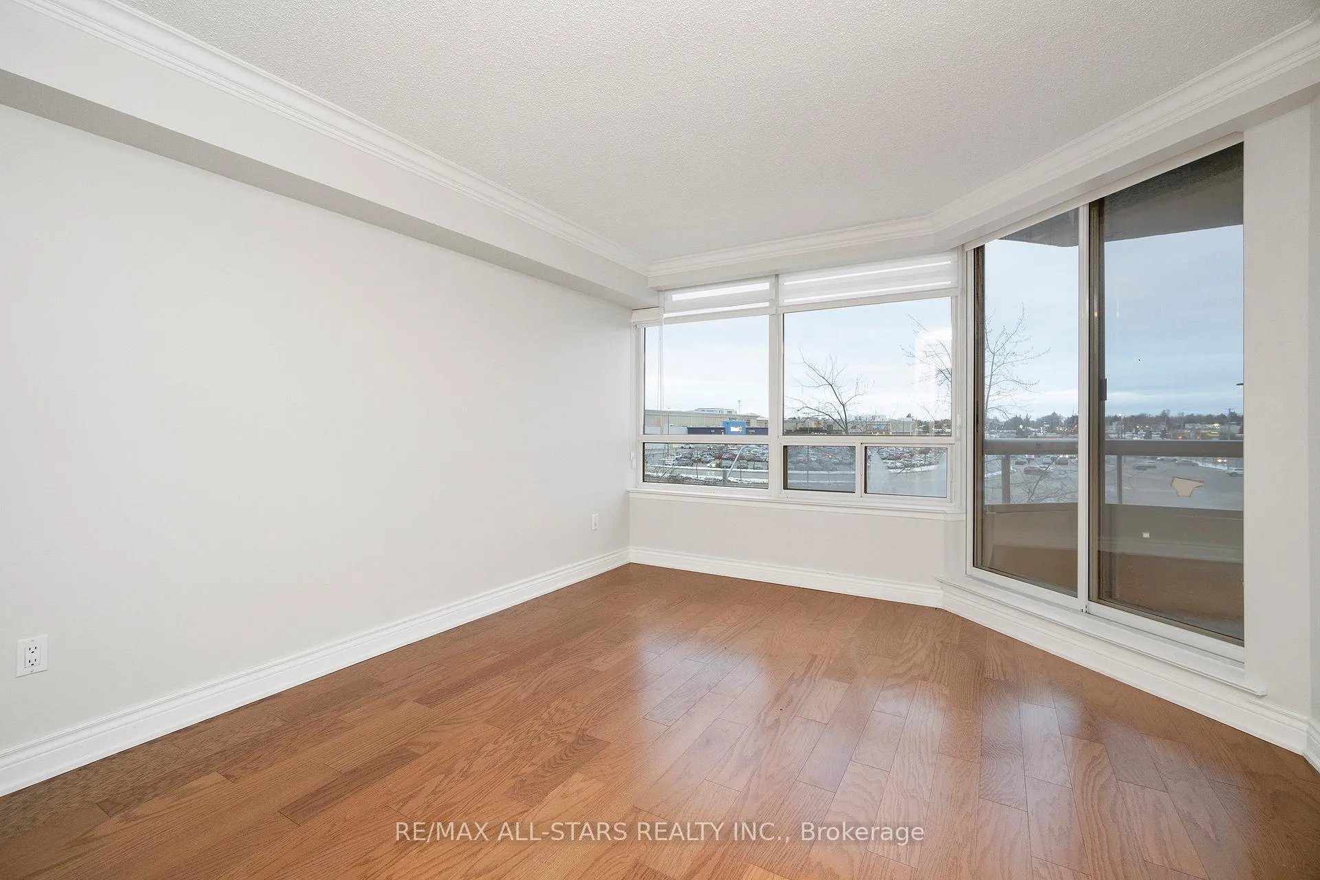 Photo 40 of Unit 404, 610 Bullock Drive, Markham, Markville — HOMEH
