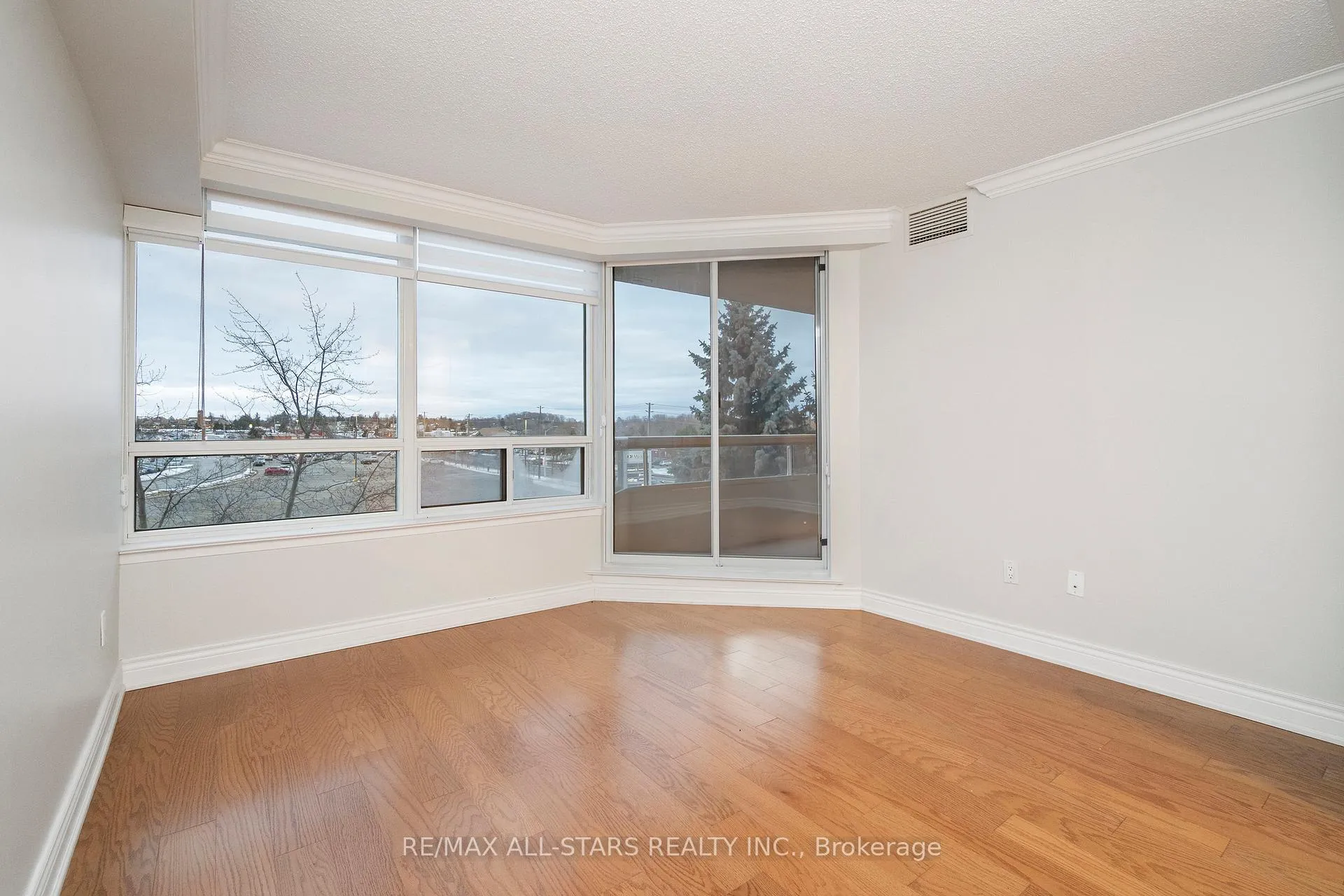 Photo 41 of Unit 404, 610 Bullock Drive, Markham, Markville — HOMEH