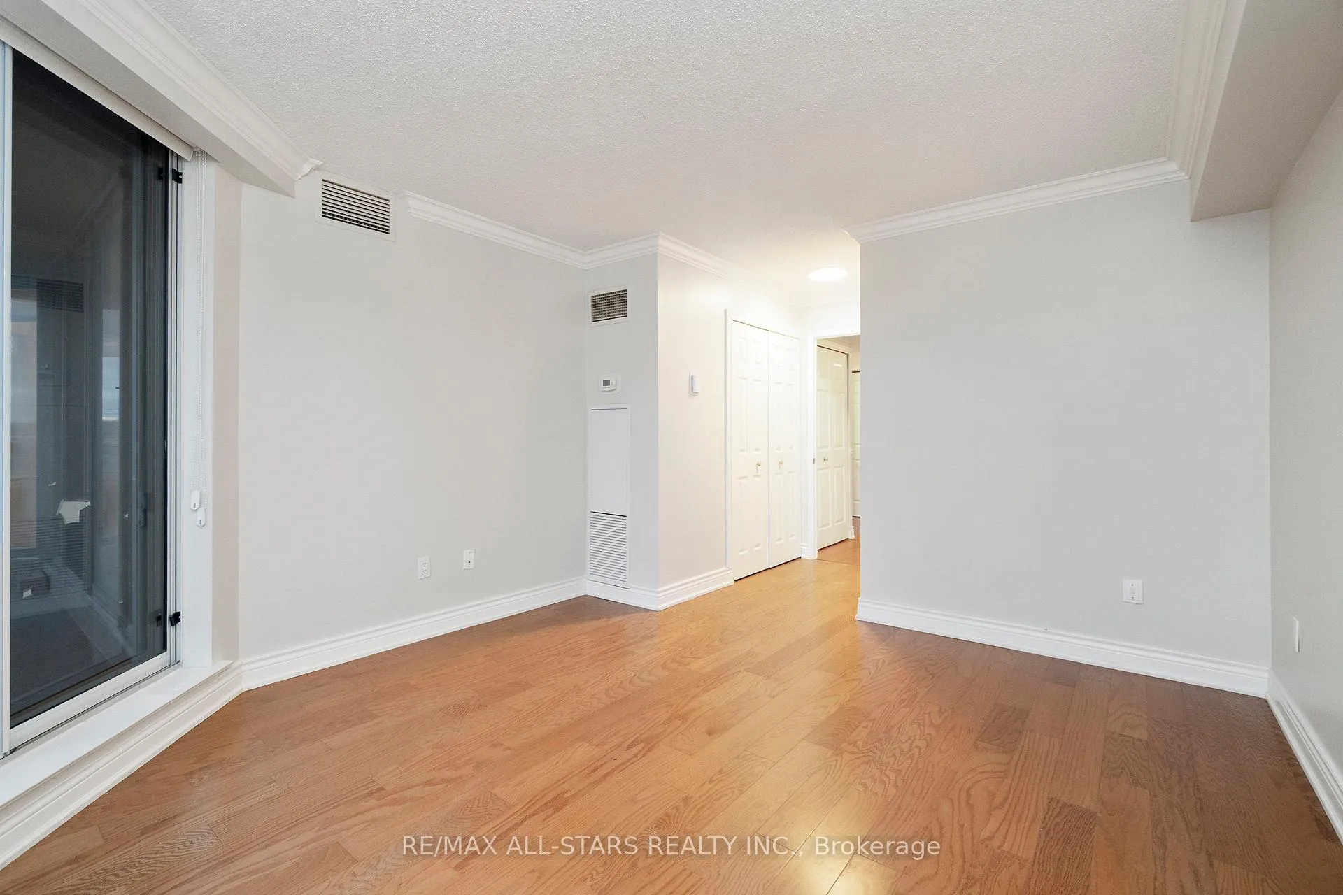 Photo 42 of Unit 404, 610 Bullock Drive, Markham, Markville — HOMEH