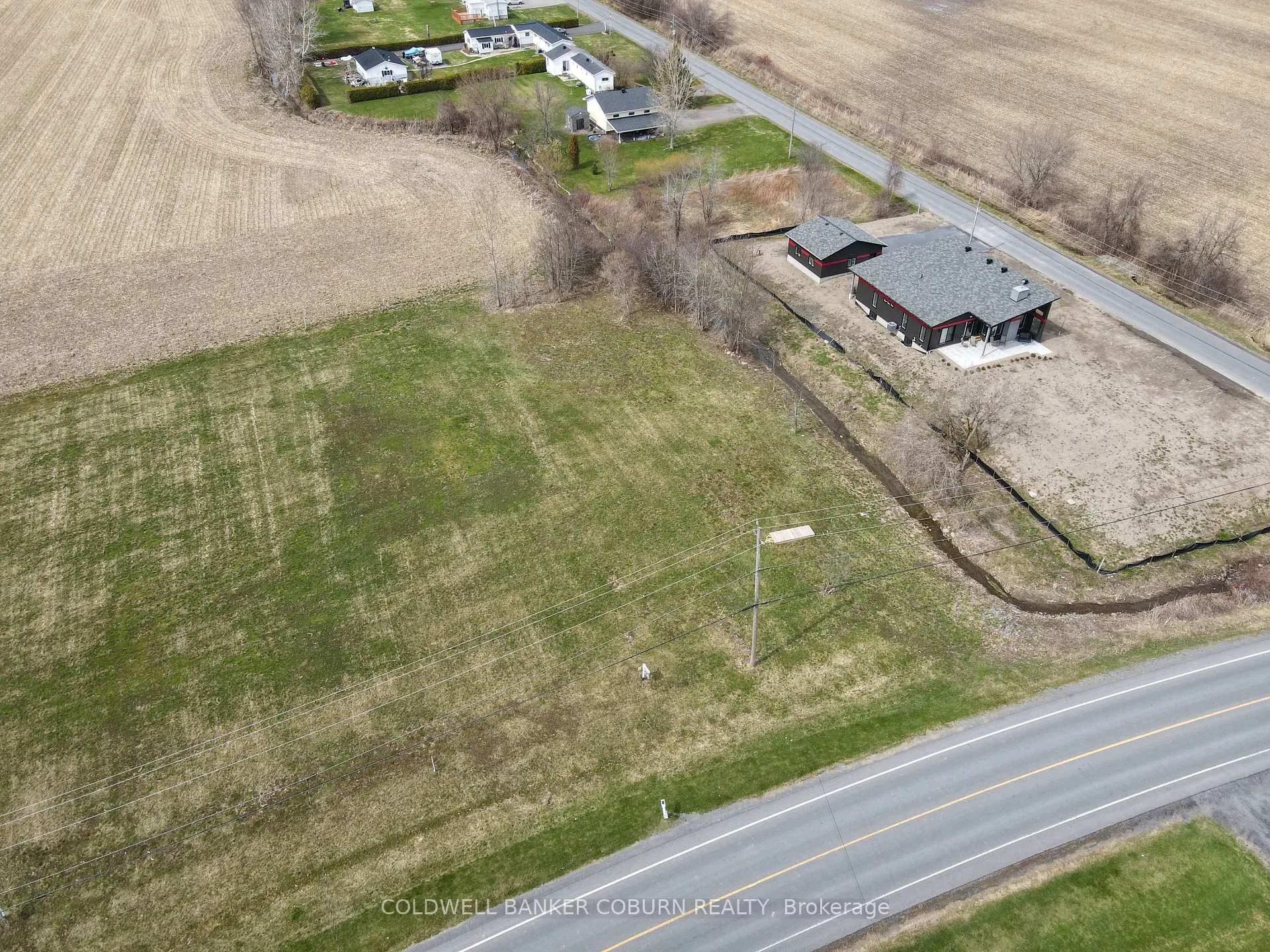 Photo 5 of Unit 2, 0000 Lakeshore Drive, South Dundas, South Dundas (Matilda) Twp — HOMEH