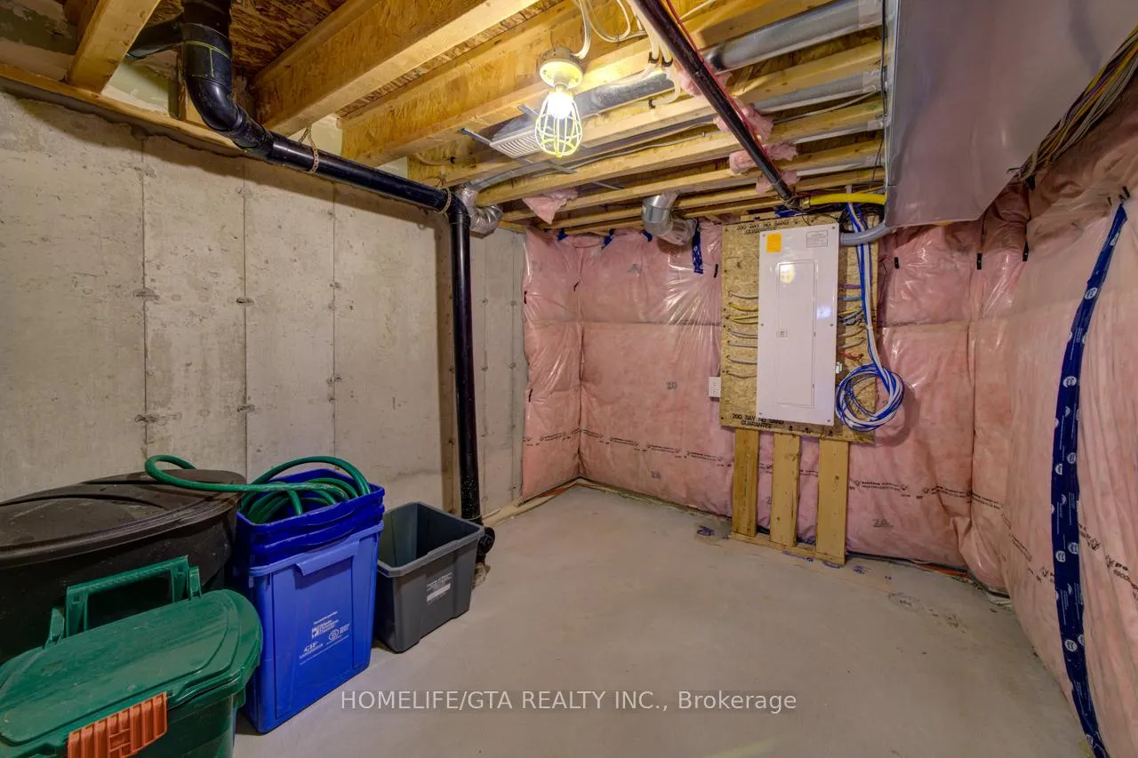Photo 41 of 282 Atkinson Street, Clearview, Stayner — HOMEH