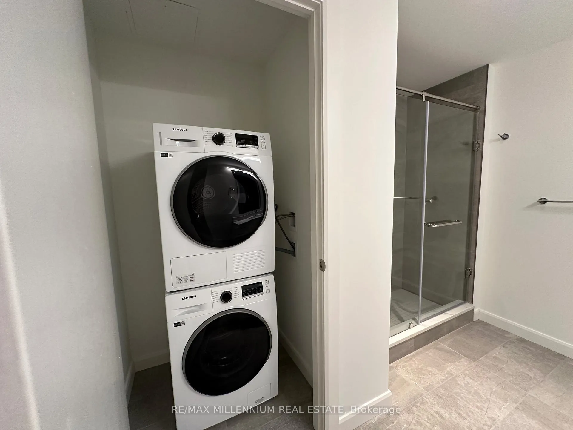 Photo 11 of Unit 1006, 741 King Street W, Kitchener — HOMEH