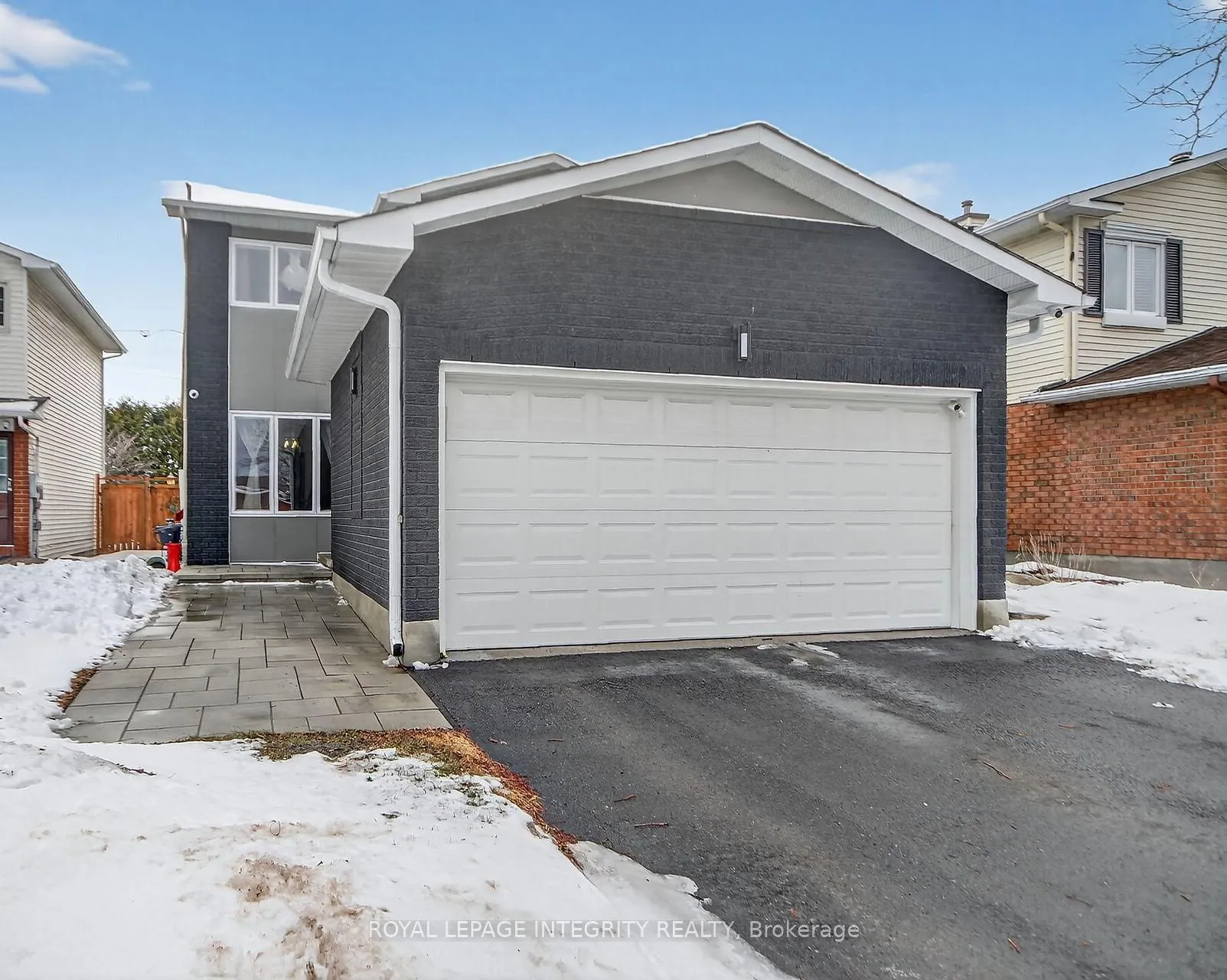 Photo 40 of 2092 Legrand Crescent, Ottawa, Queenswood Heights South — HOMEH