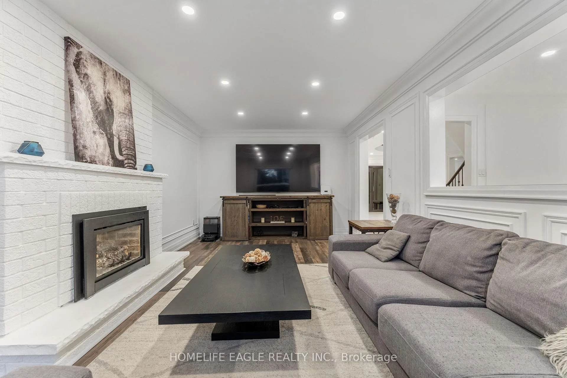 Photo 16 of 26 Whitetail Court, Vaughan, East Woodbridge — HOMEH
