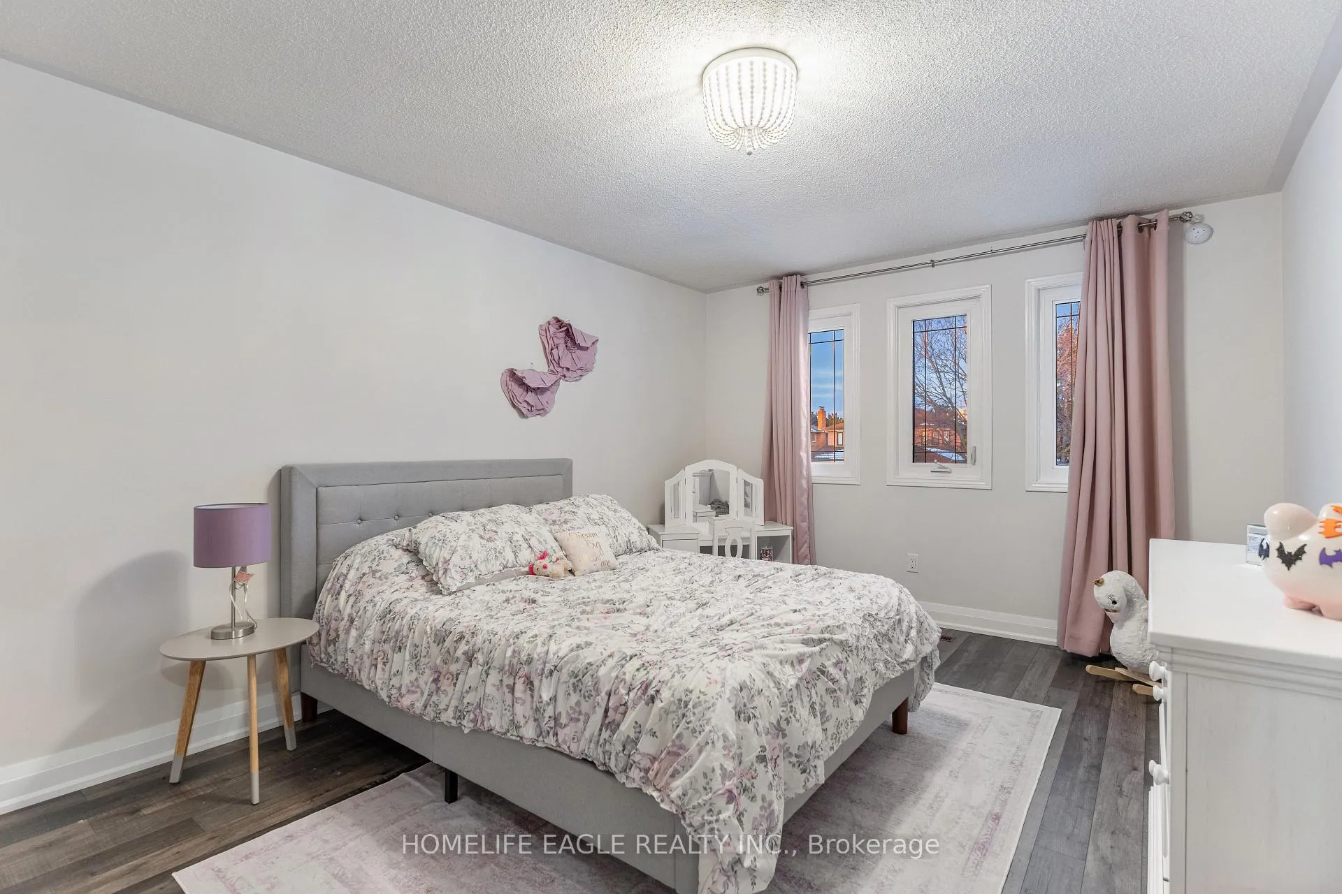 Photo 32 of 26 Whitetail Court, Vaughan, East Woodbridge — HOMEH