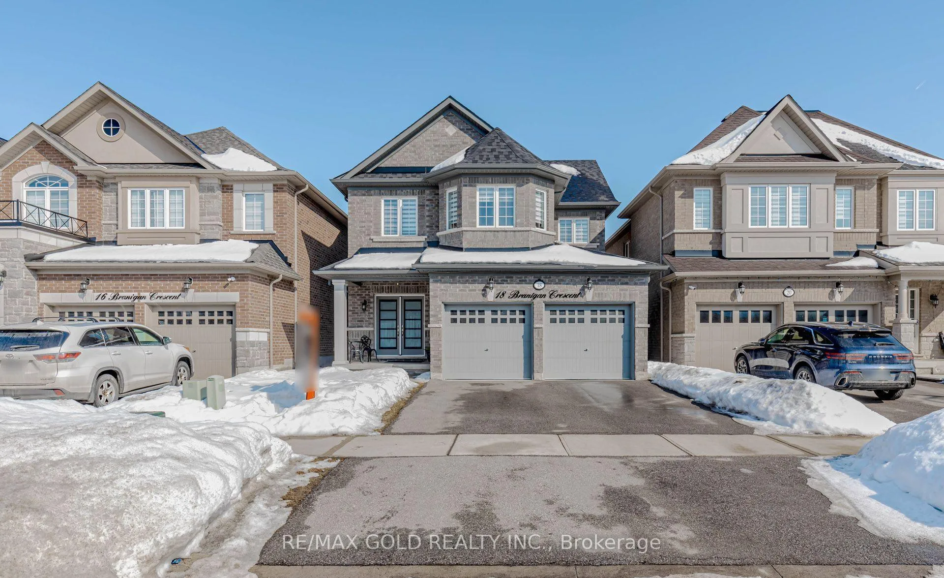 Photo 1 of 18 Branigan Crescent, Halton Hills, Georgetown — HOMEH