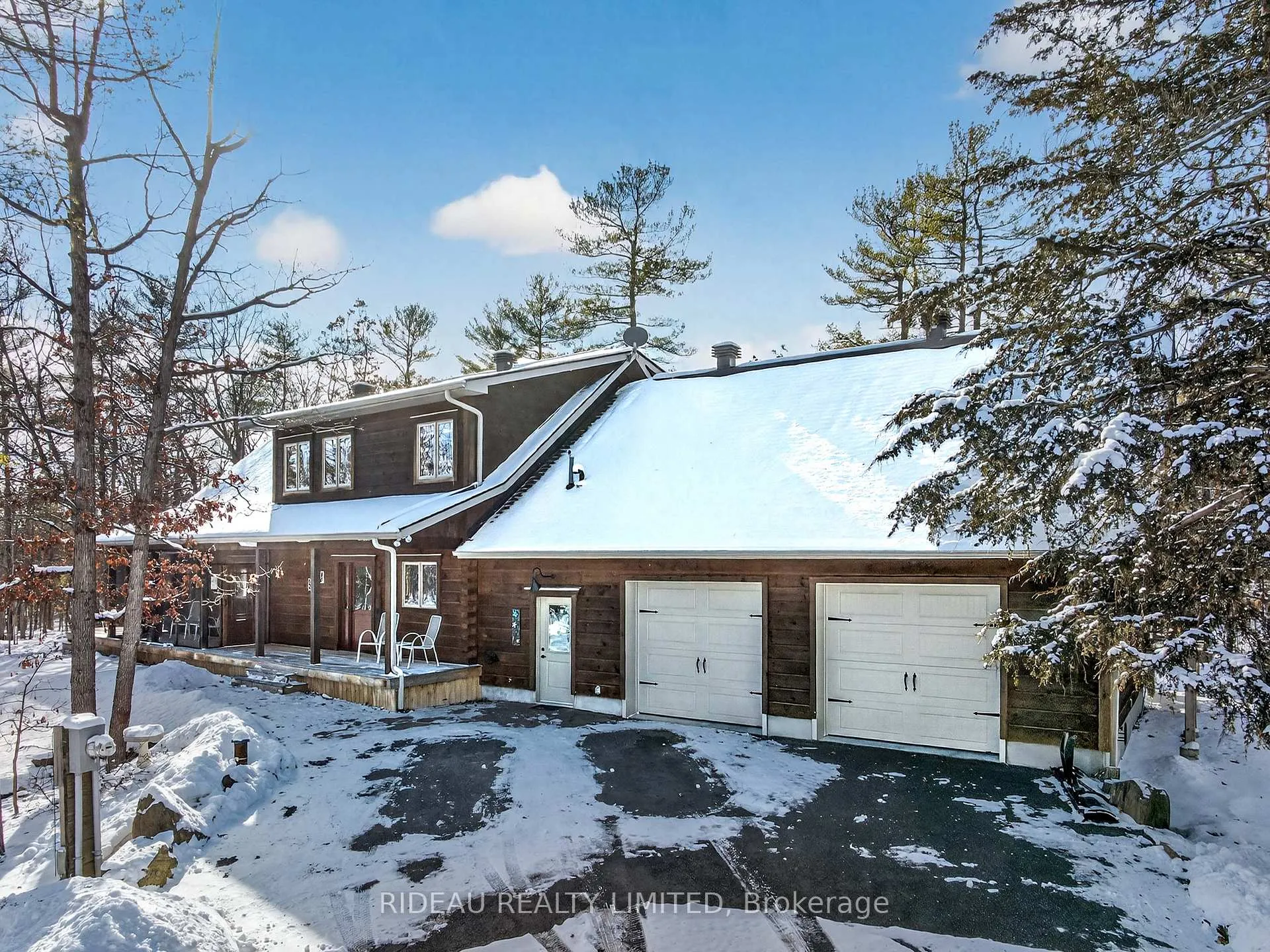 Photo 2 of 31 Redpath Lane, Rideau Lakes, Rideau Lakes (South Crosby) Twp — HOMEH