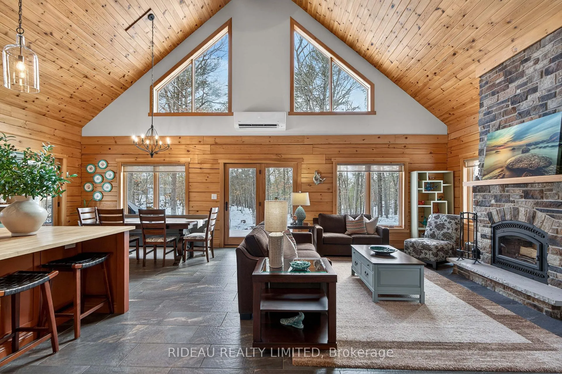 Photo 13 of 31 Redpath Lane, Rideau Lakes, Rideau Lakes (South Crosby) Twp — HOMEH
