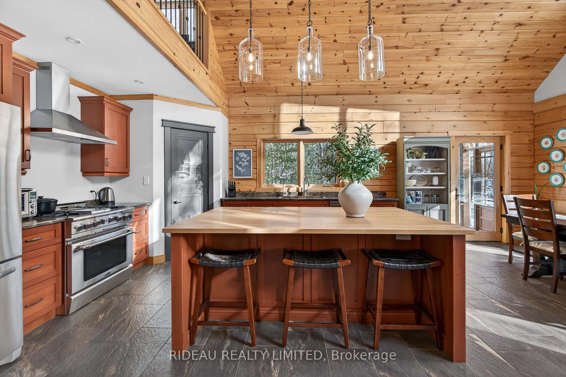 Photo 18 of 31 Redpath Lane, Rideau Lakes, Rideau Lakes (South Crosby) Twp — HOMEH