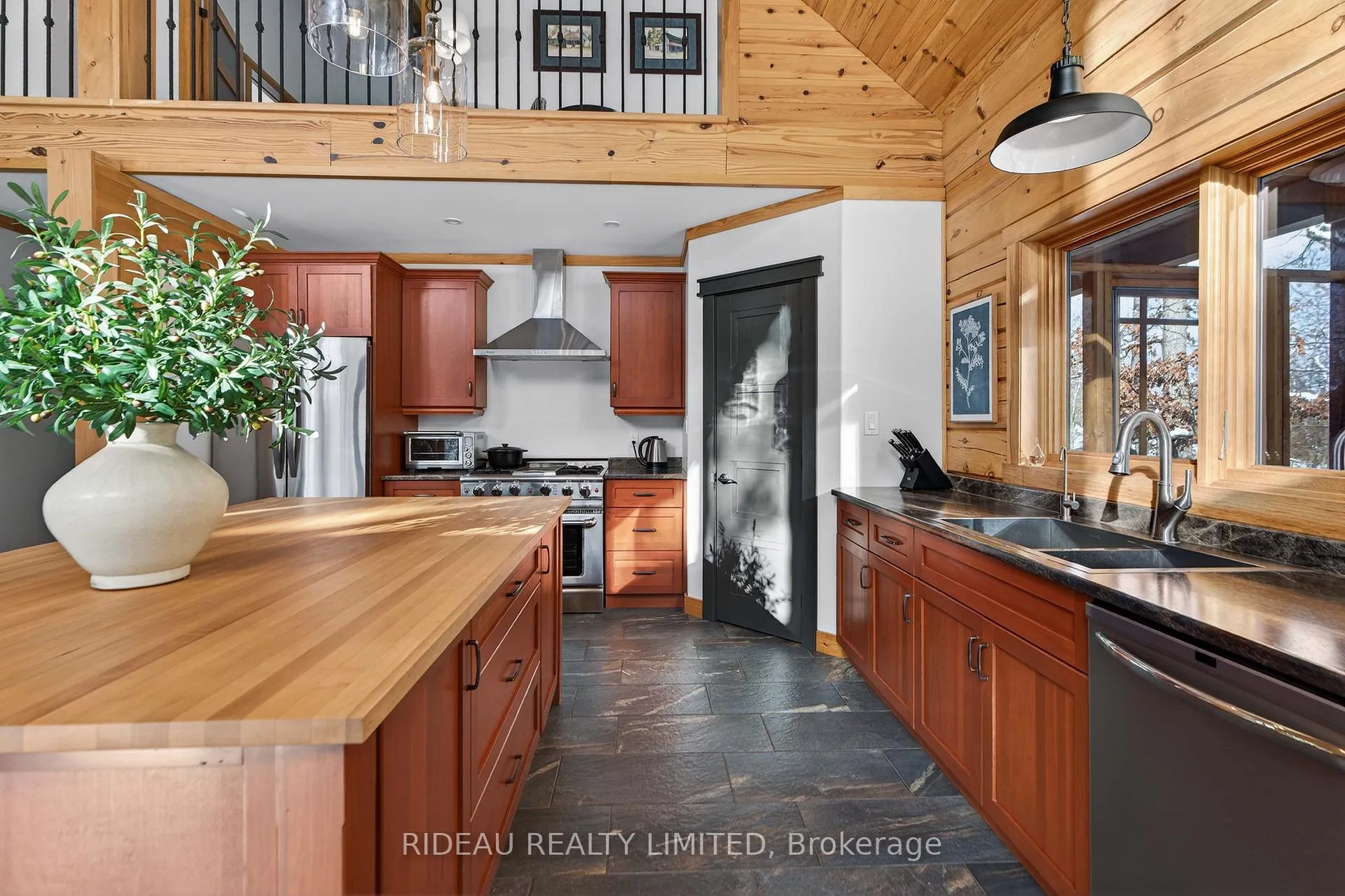 Photo 20 of 31 Redpath Lane, Rideau Lakes, Rideau Lakes (South Crosby) Twp — HOMEH