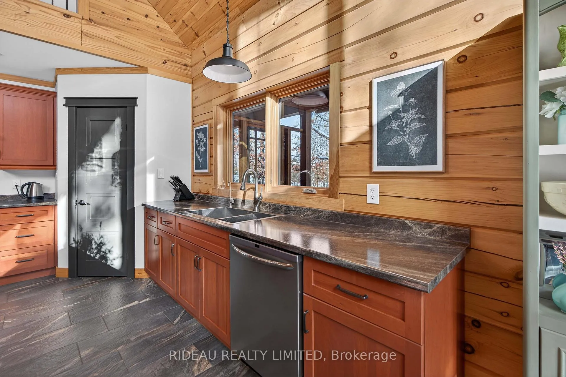 Photo 21 of 31 Redpath Lane, Rideau Lakes, Rideau Lakes (South Crosby) Twp — HOMEH