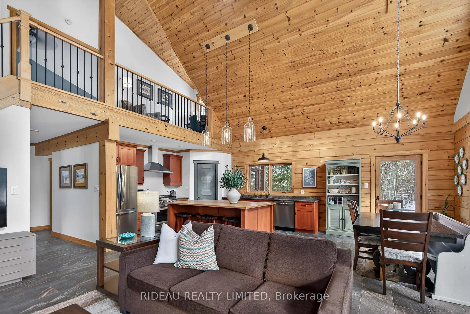 Photo 25 of 31 Redpath Lane, Rideau Lakes, Rideau Lakes (South Crosby) Twp — HOMEH