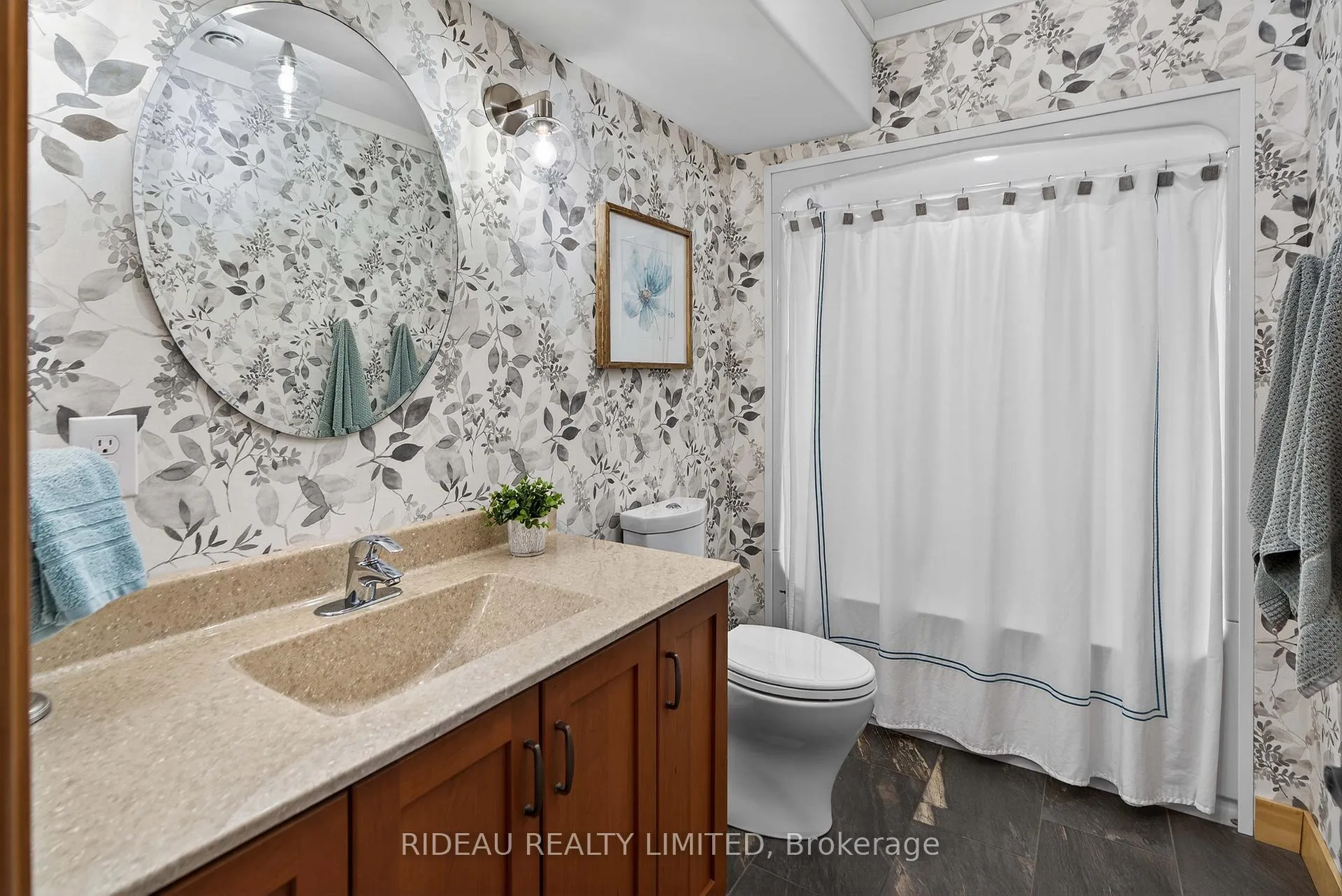 Photo 39 of 31 Redpath Lane, Rideau Lakes, Rideau Lakes (South Crosby) Twp — HOMEH