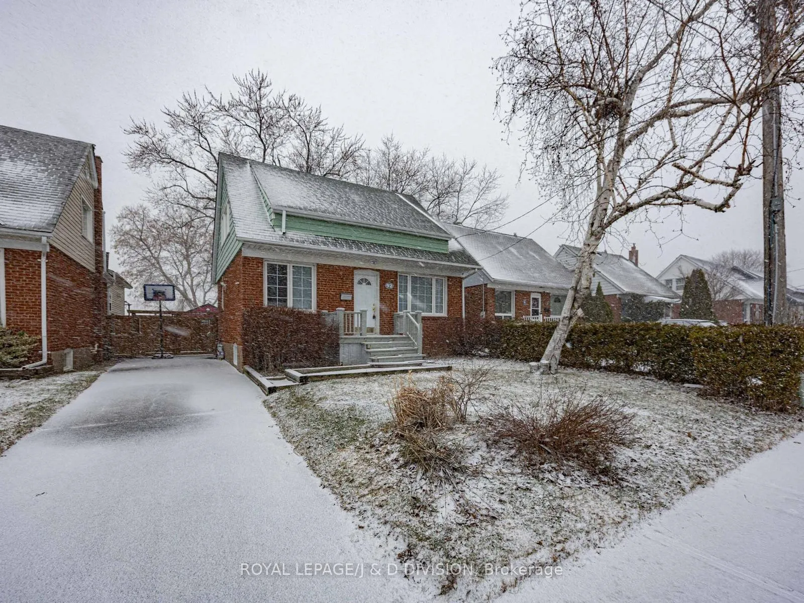 Photo 1 of 92 Tower Drive, Scarborough, Wexford-Maryvale — HOMEH