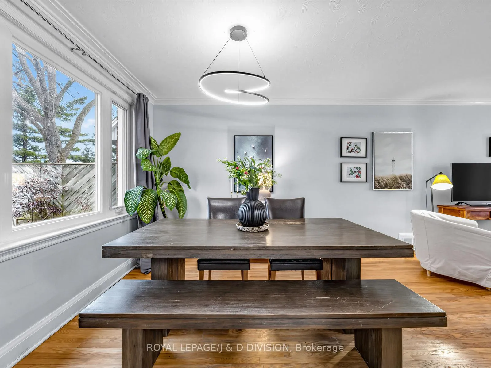 Photo 5 of 92 Tower Drive, Scarborough, Wexford-Maryvale — HOMEH