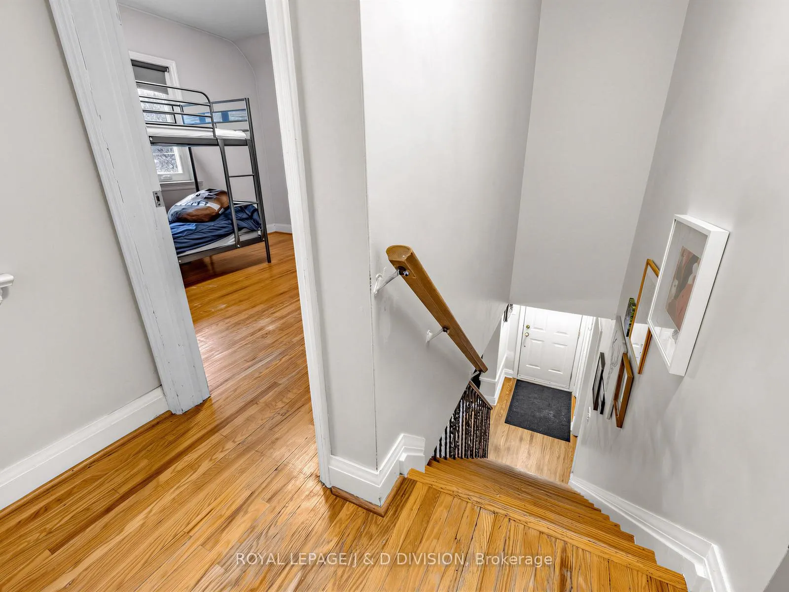 Photo 21 of 92 Tower Drive, Scarborough, Wexford-Maryvale — HOMEH