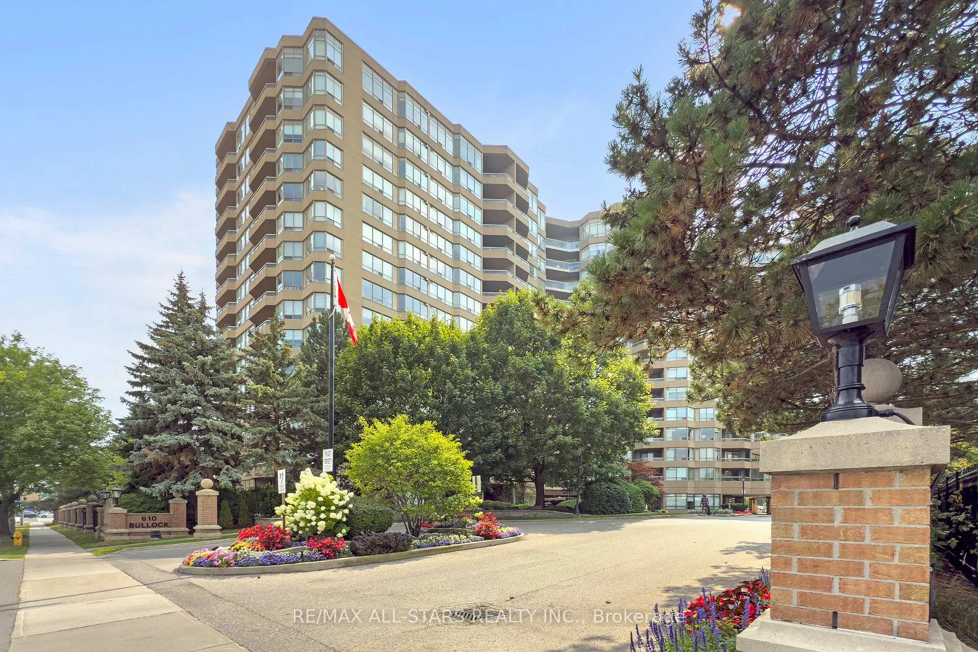 Front of Unit 404, 610 Bullock Drive
