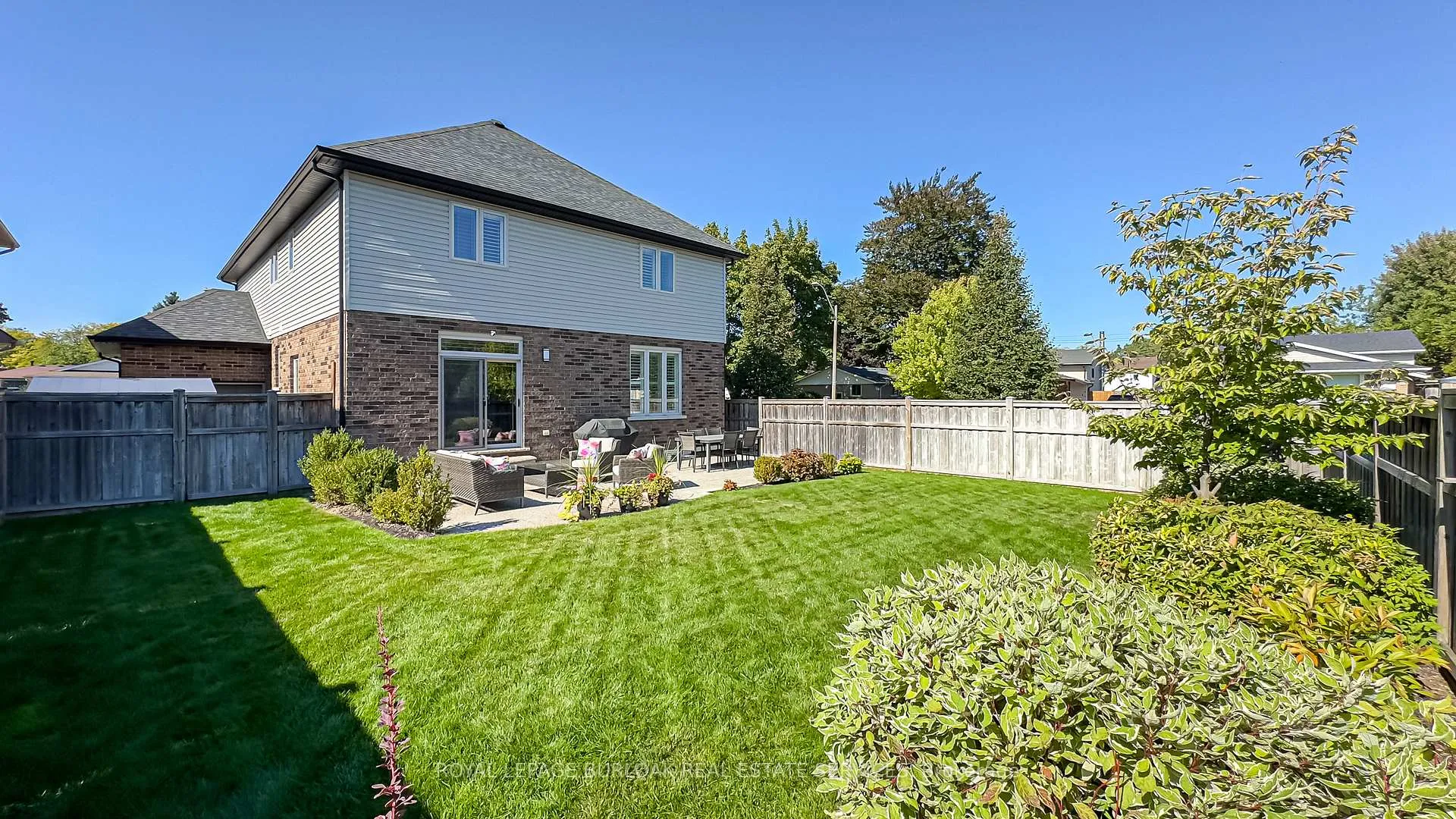 Photo 39 of 19 Purnell Drive, Hamilton, Gilbert — HOMEH