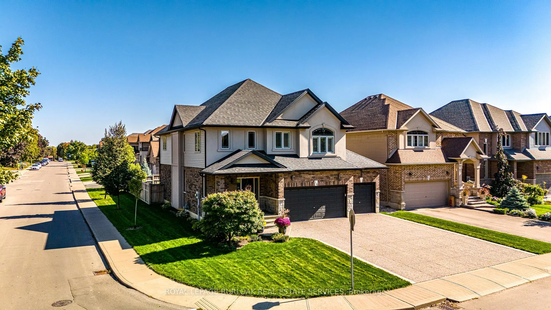 Photo 42 of 19 Purnell Drive, Hamilton, Gilbert — HOMEH
