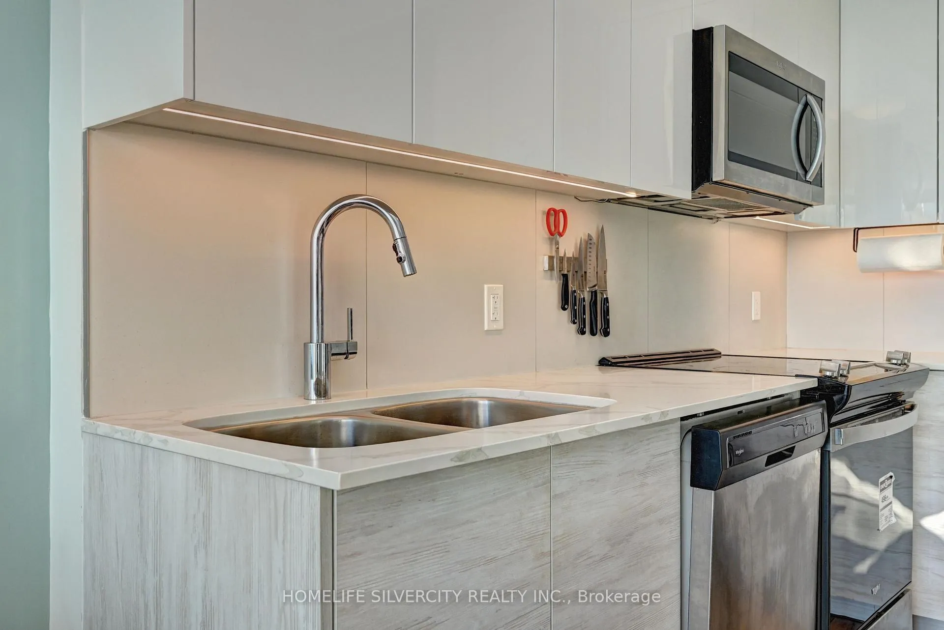 Photo 15 of Unit 3013, 60 Frederick Street, Kitchener — HOMEH
