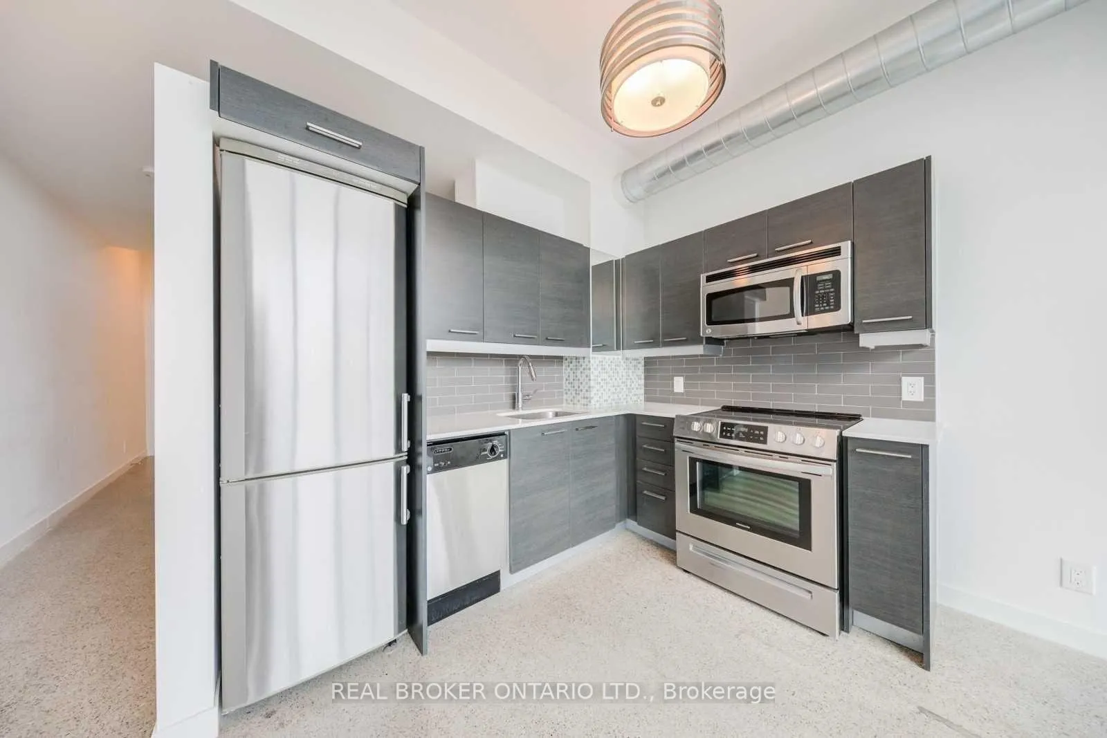 Photo 5 of Unit 519, 510 King Street E, Toronto, Moss Park — HOMEH