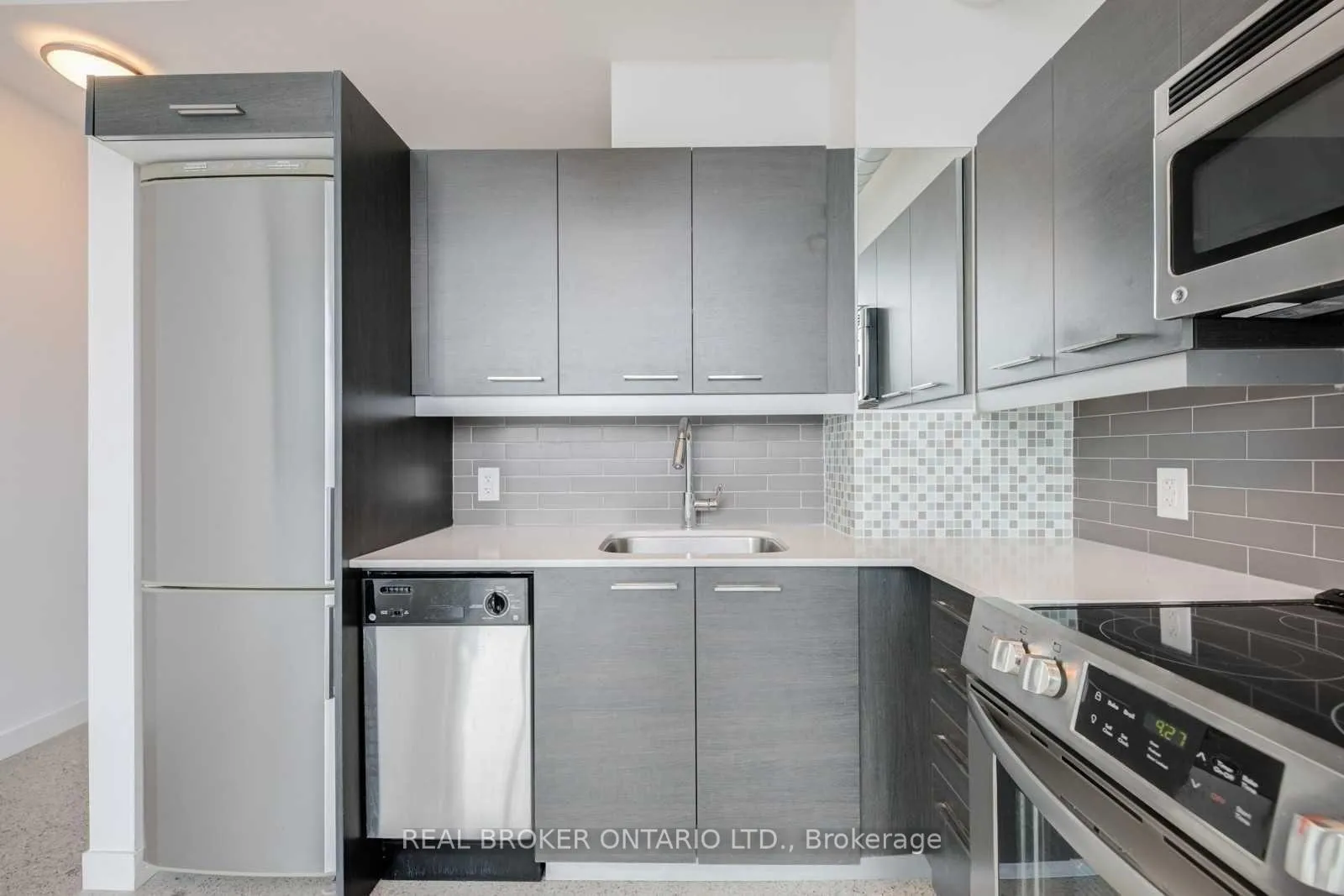 Photo 7 of Unit 519, 510 King Street E, Toronto, Moss Park — HOMEH