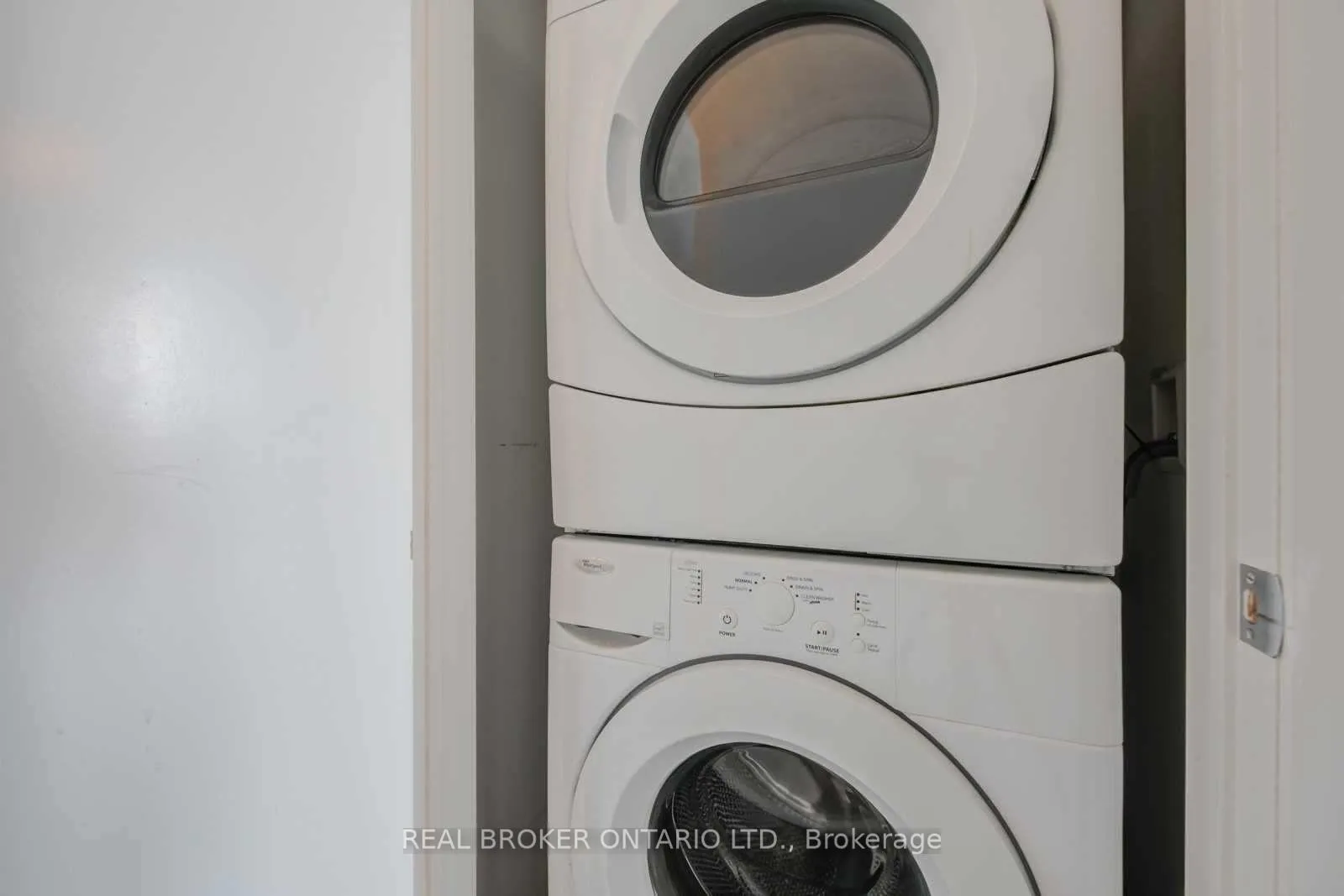 Photo 16 of Unit 519, 510 King Street E, Toronto, Moss Park — HOMEH