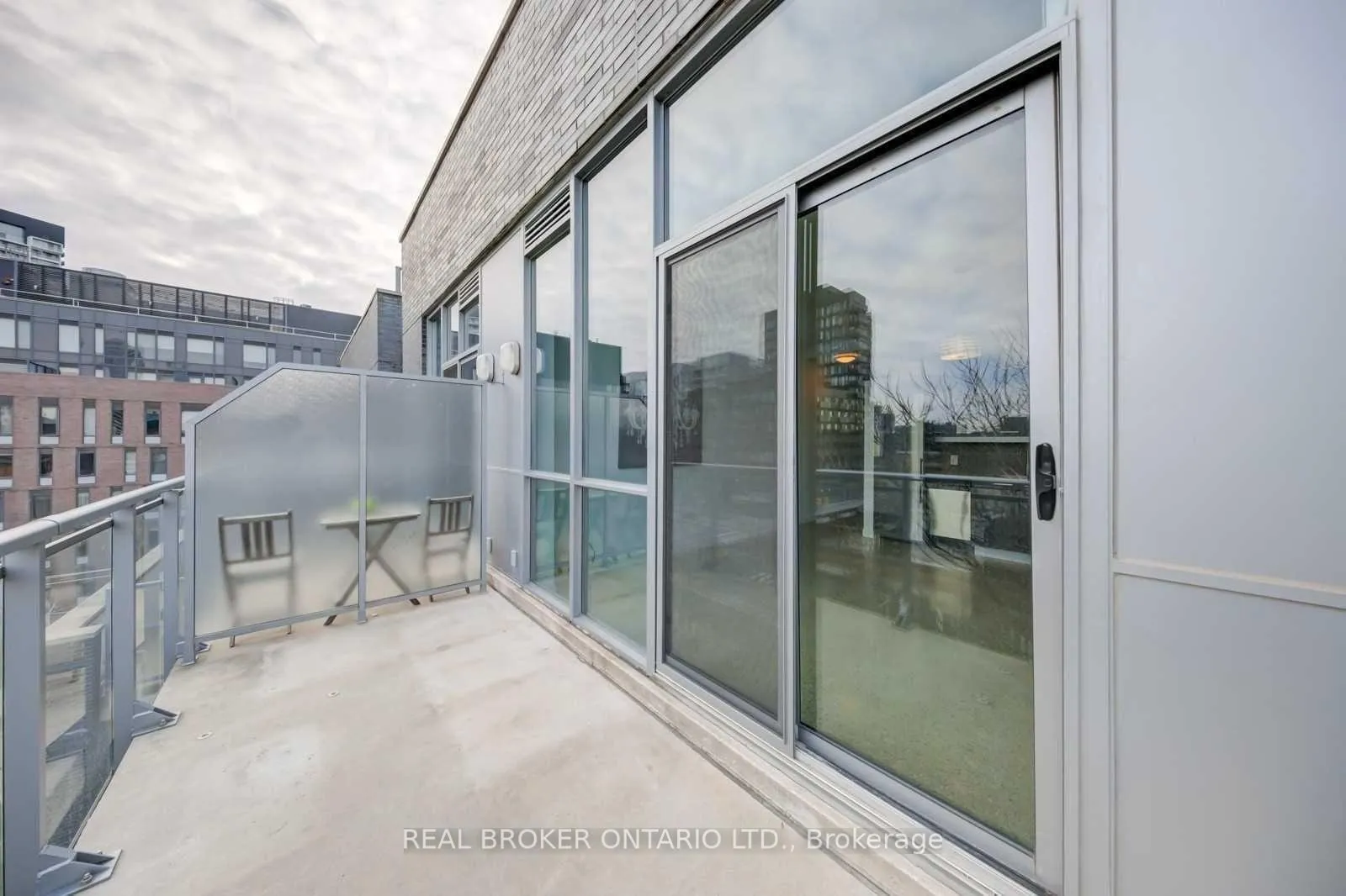 Photo 18 of Unit 519, 510 King Street E, Toronto, Moss Park — HOMEH