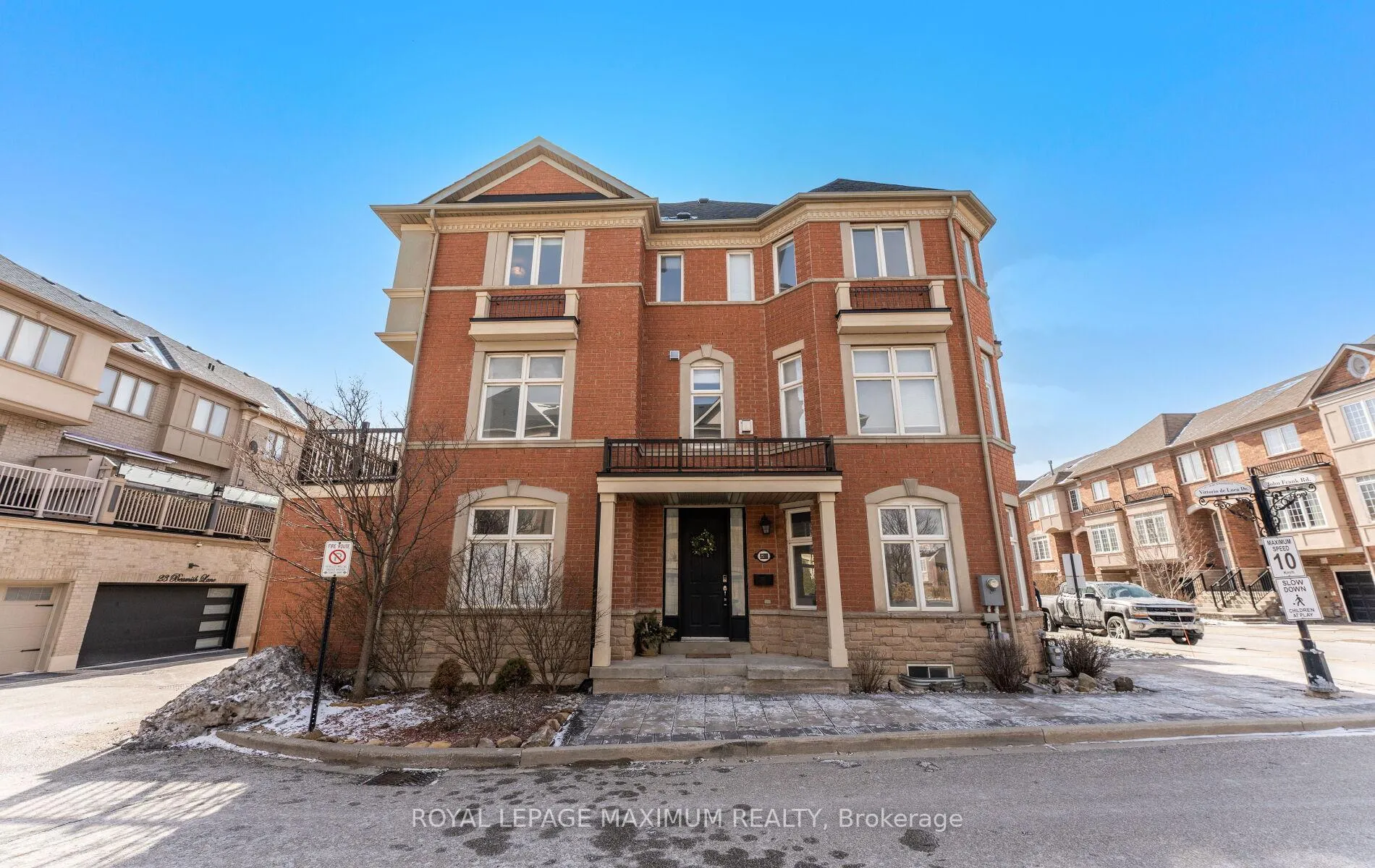 Photo 1 of 25 John Frank Road, Vaughan, East Woodbridge — HOMEH
