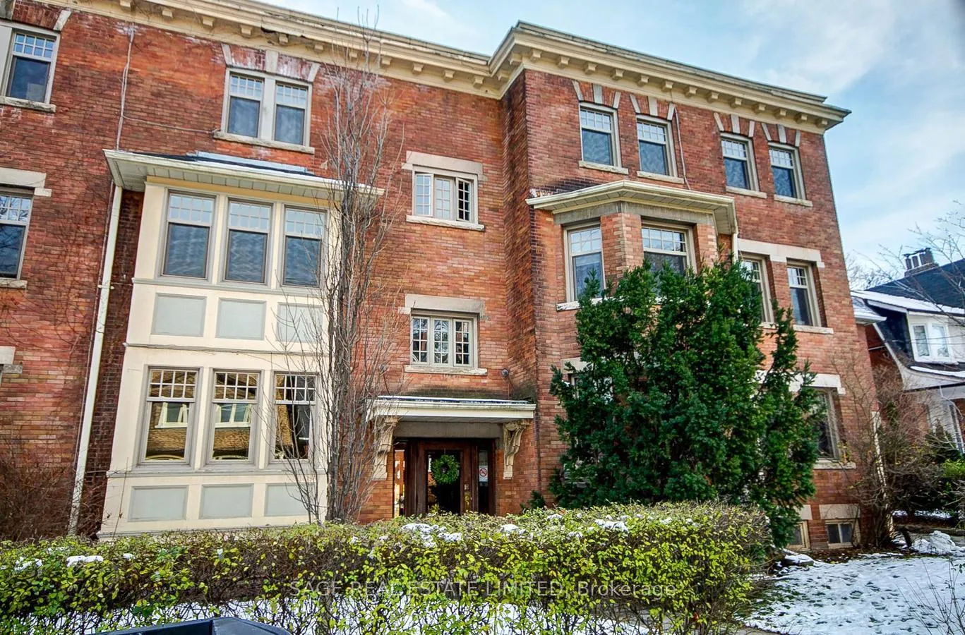 Photo 1 of Unit 5, 48 Lawton Boulevard, Toronto, Yonge-St. Clair — HOMEH