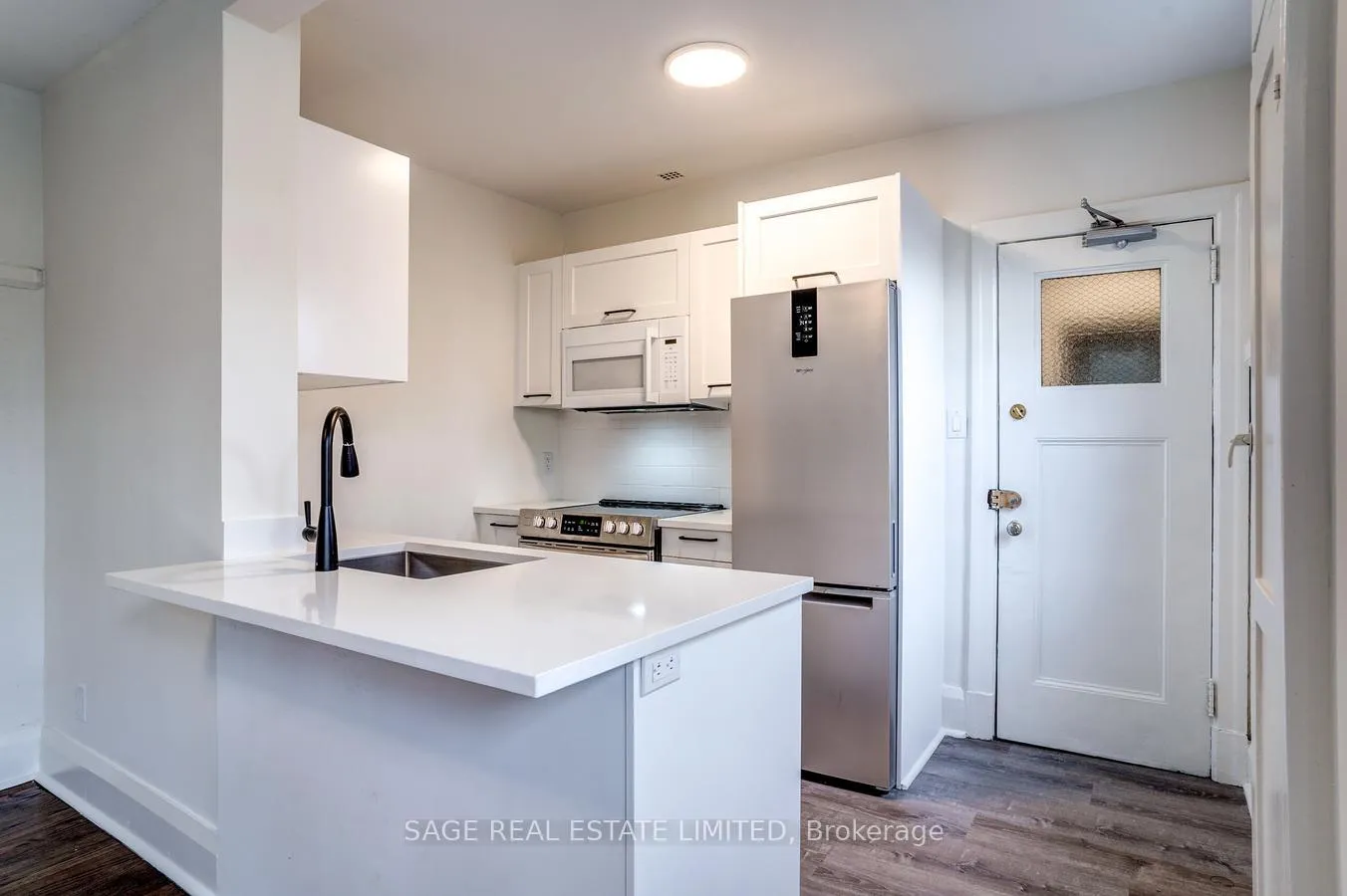 Photo 6 of Unit 5, 48 Lawton Boulevard, Toronto, Yonge-St. Clair — HOMEH