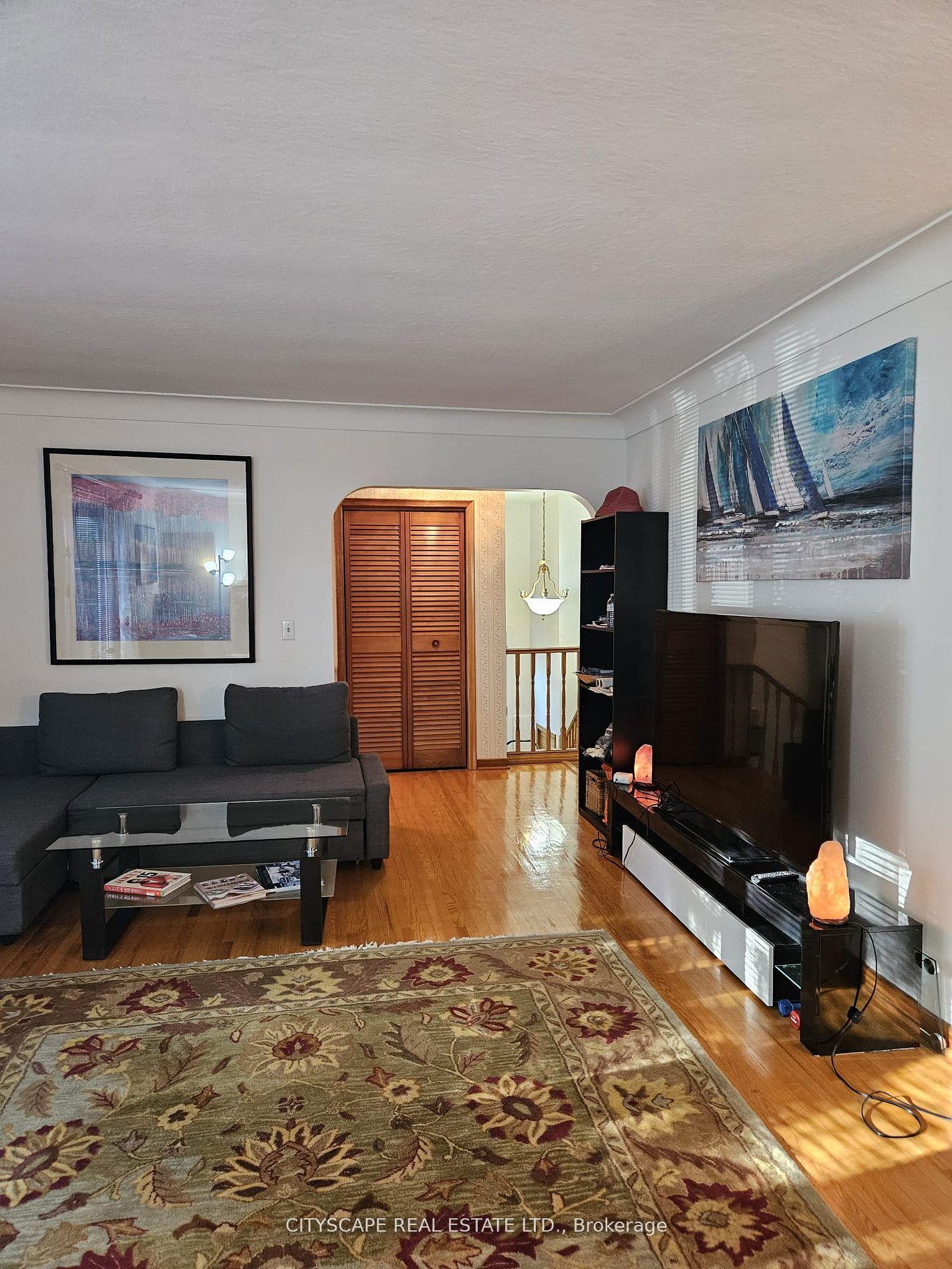 Photo 5 of 11 Runnymede Road, Kingston, Central City West — HOMEH