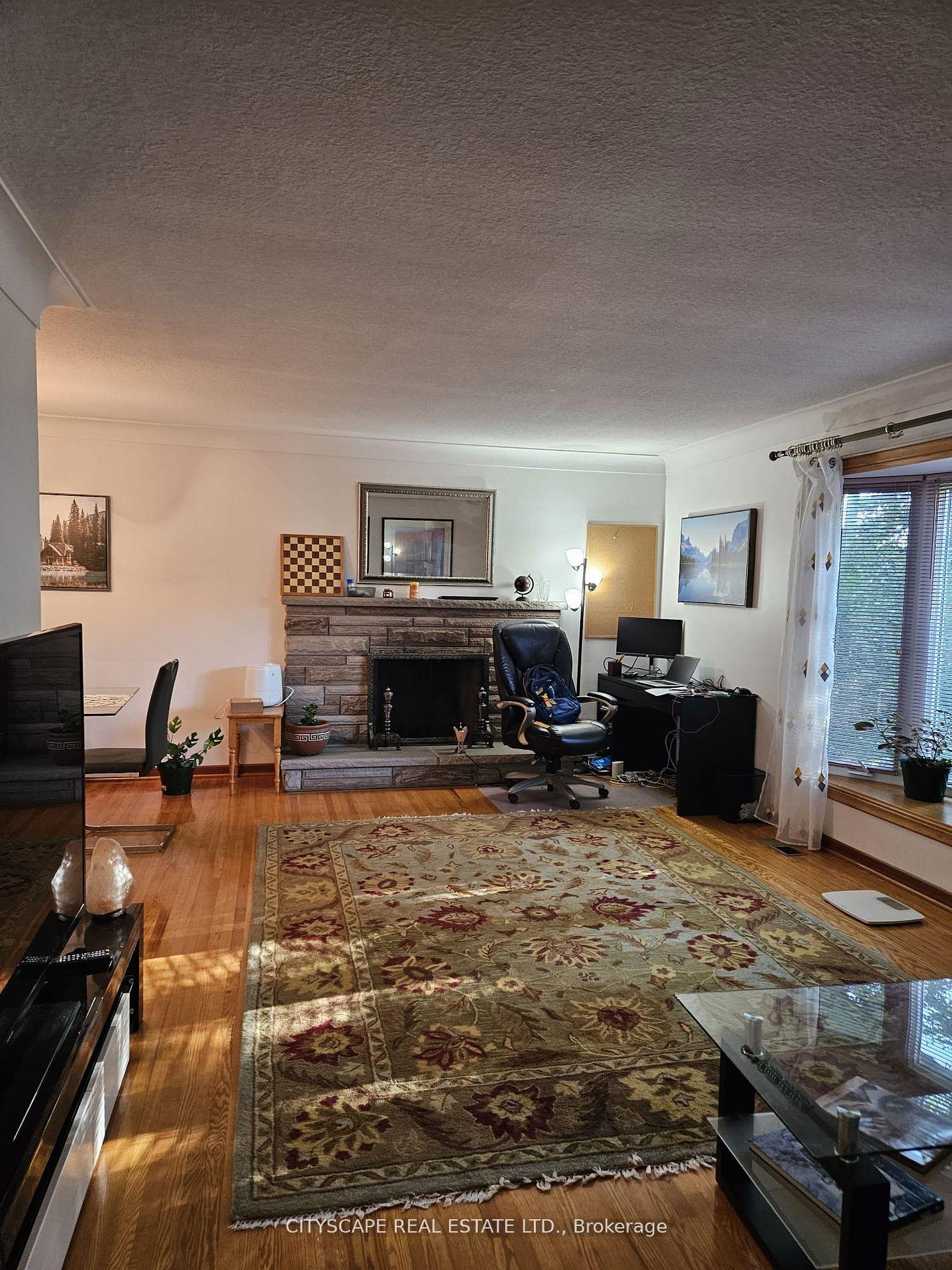 Photo 6 of 11 Runnymede Road, Kingston, Central City West — HOMEH