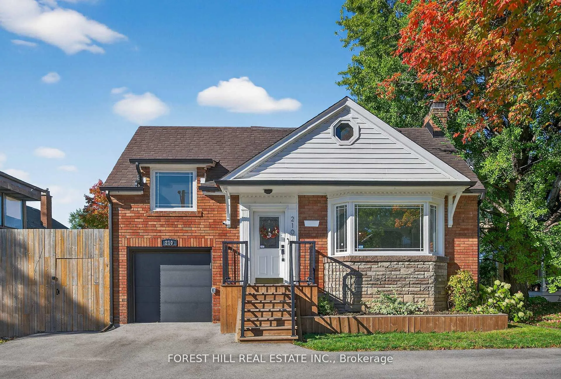 Photo 1 of 210 Kendal Avenue, Oshawa, O'Neill — HOMEH