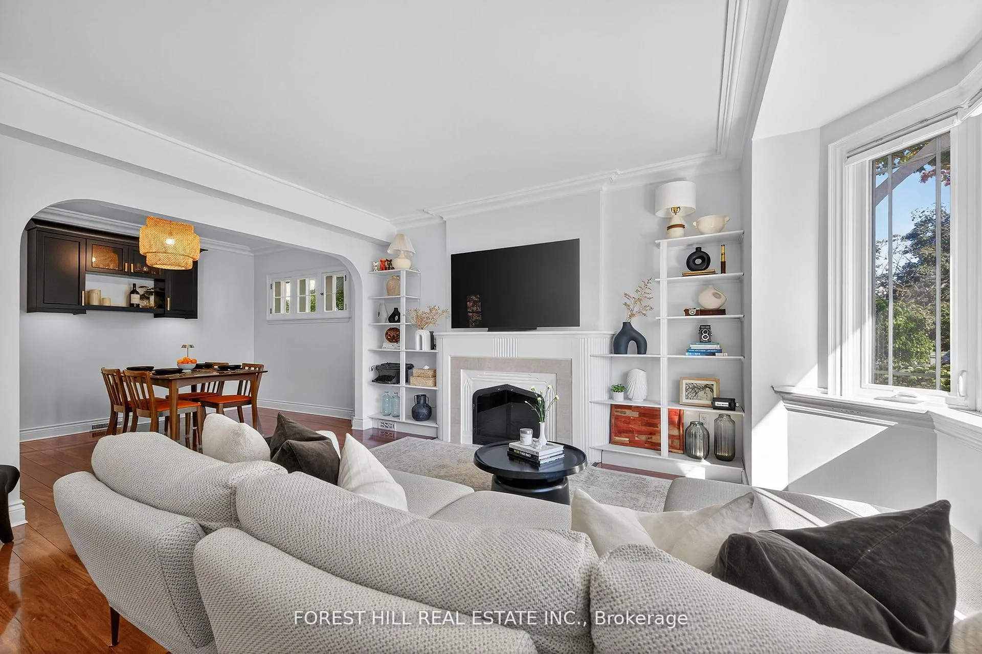 Photo 4 of 210 Kendal Avenue, Oshawa, O'Neill — HOMEH