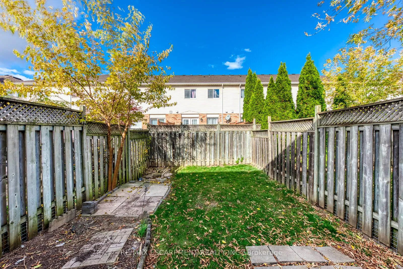 Photo 38 of 4401 Peter Drive, Burlington, Shoreacres — HOMEH