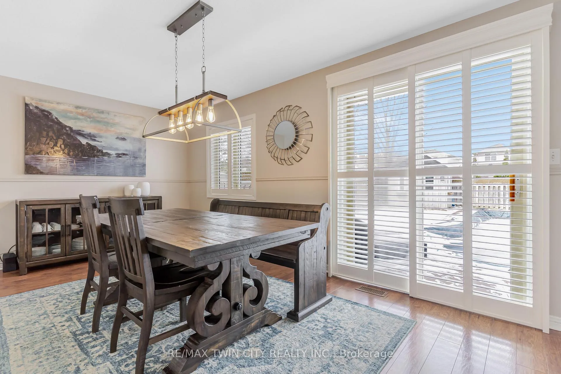 Photo 14 of 685 Coldstream Drive W, Waterloo — HOMEH