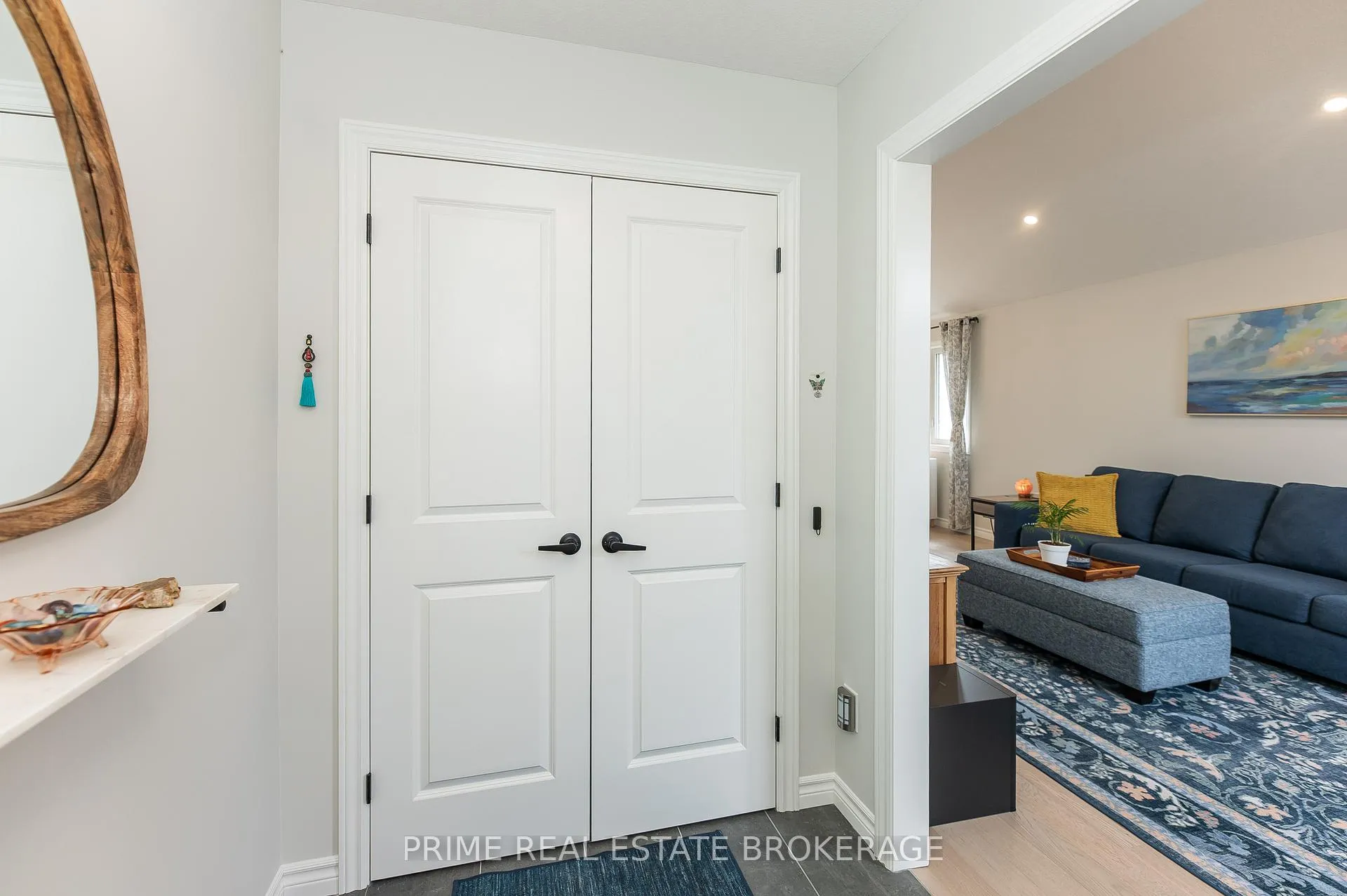 Photo 4 of 2 Macleod Court, West Elgin, West Lorne — HOMEH